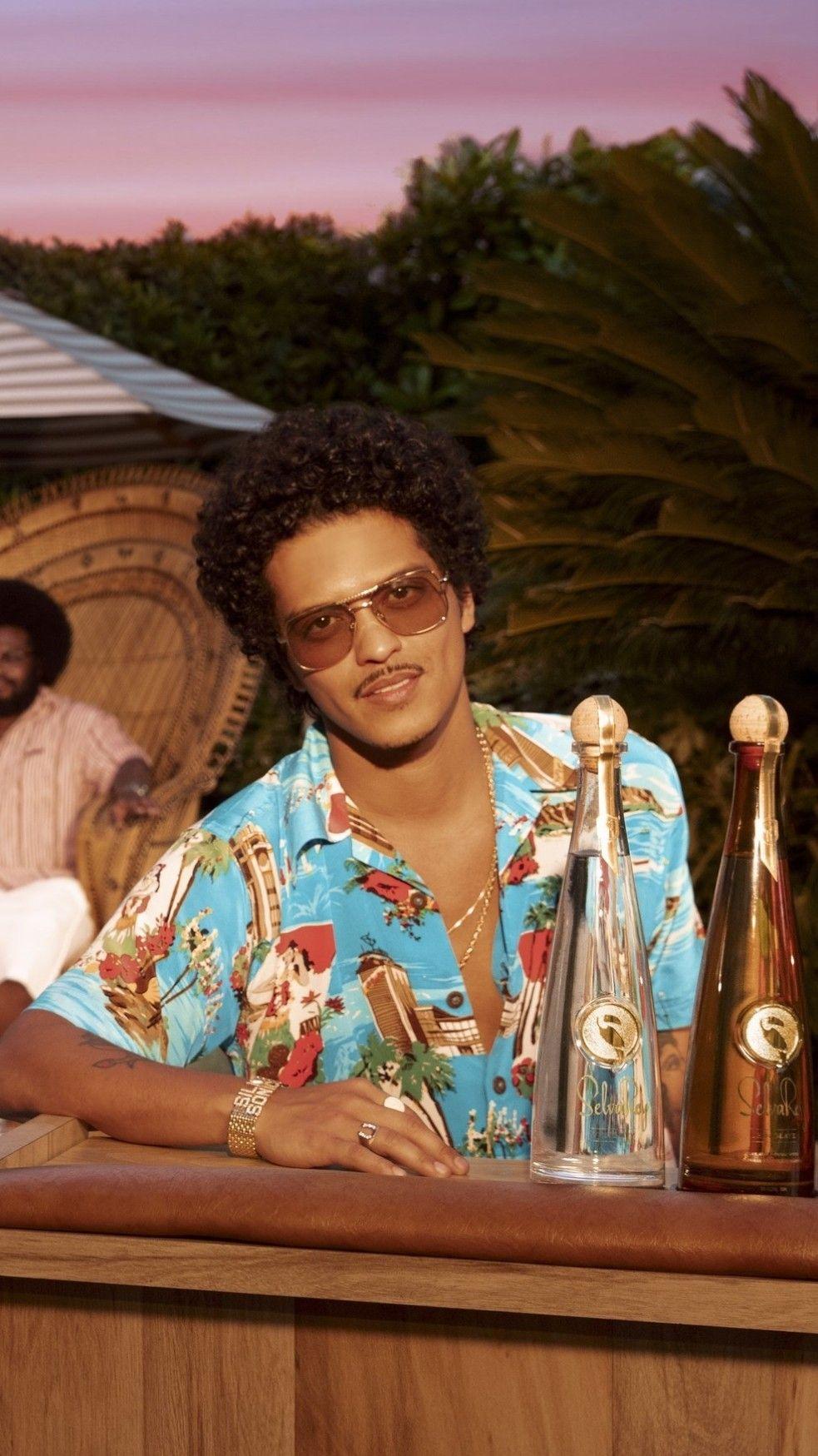 983x1749 Silk sonic ideas. bruno mars, sonic, anderson paak