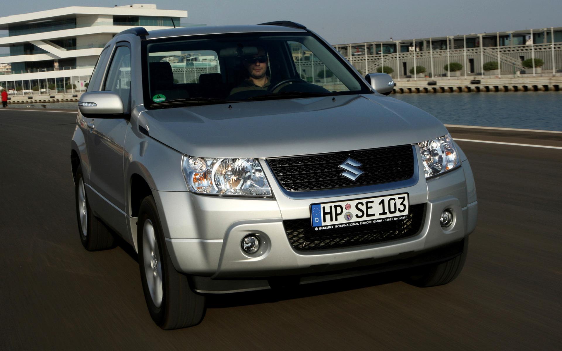 Maruti Suzuki Grand Vitara Wallpapers - Top Free Maruti Suzuki Grand ...