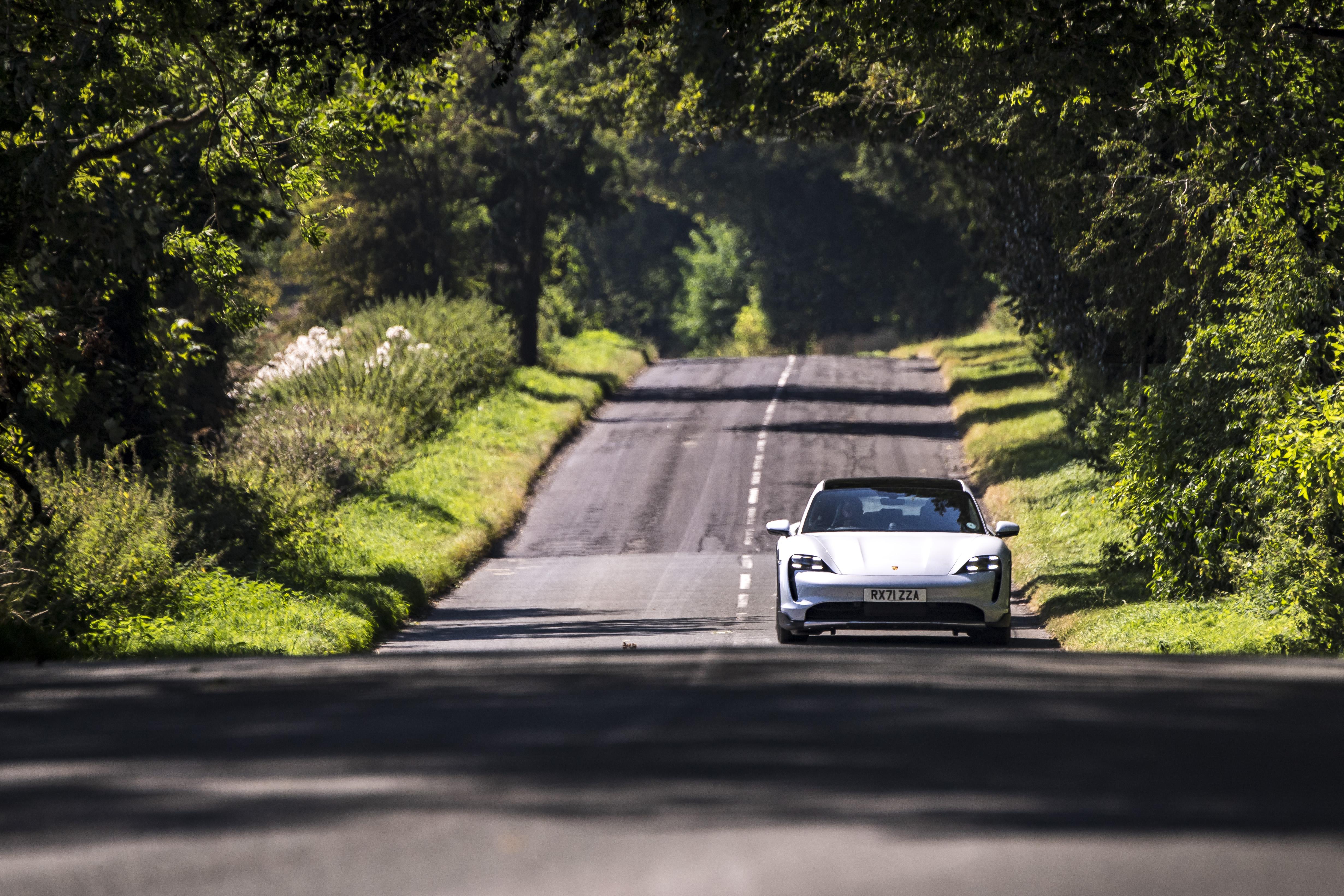 4921x3281 4K White Car Wallpaper and Background Image