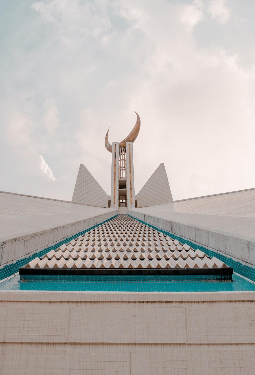 1000x1471 Faisal Mosque Picture. Download Free Image