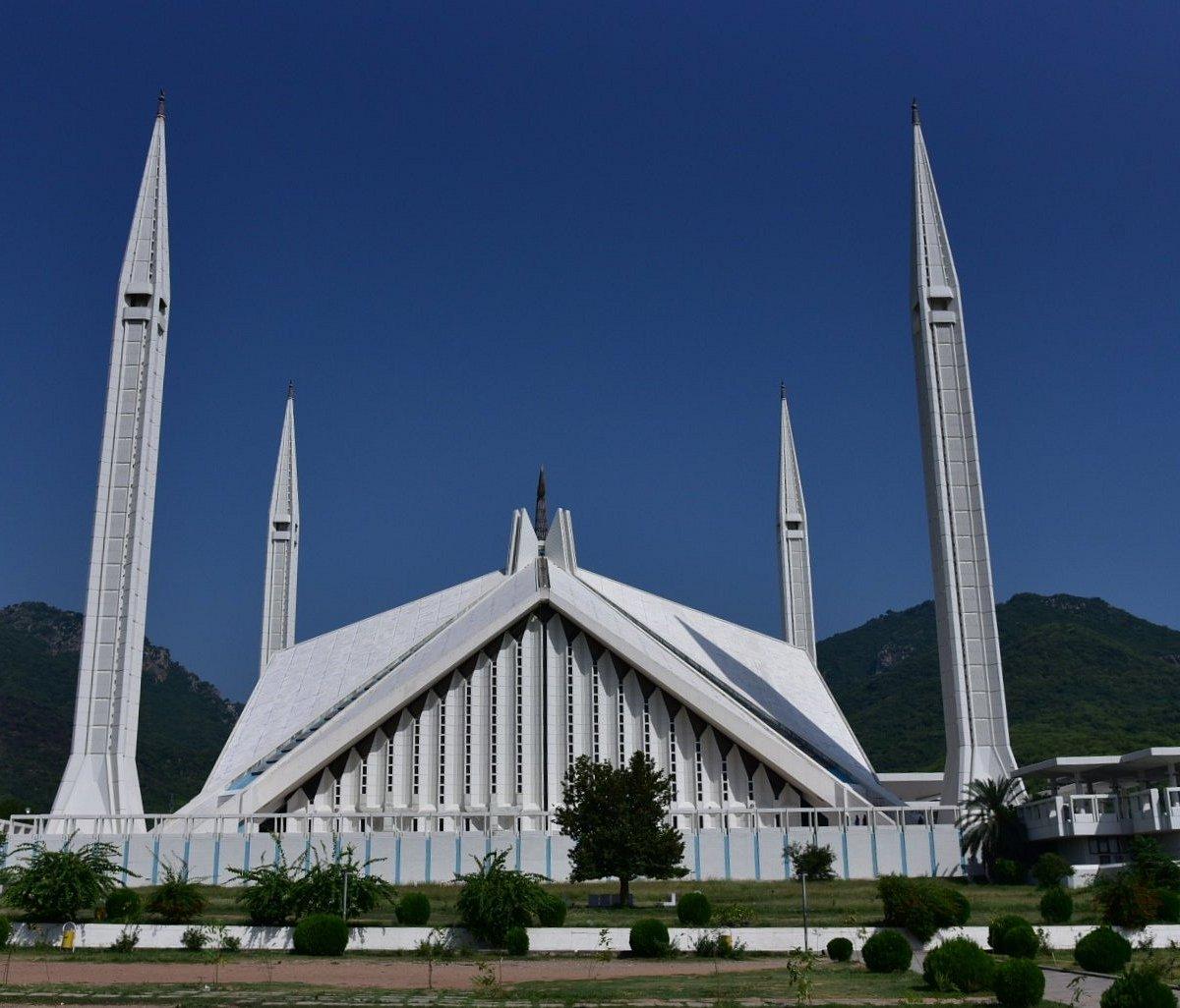 1200x1026 Faisal Mosque, Islamabad