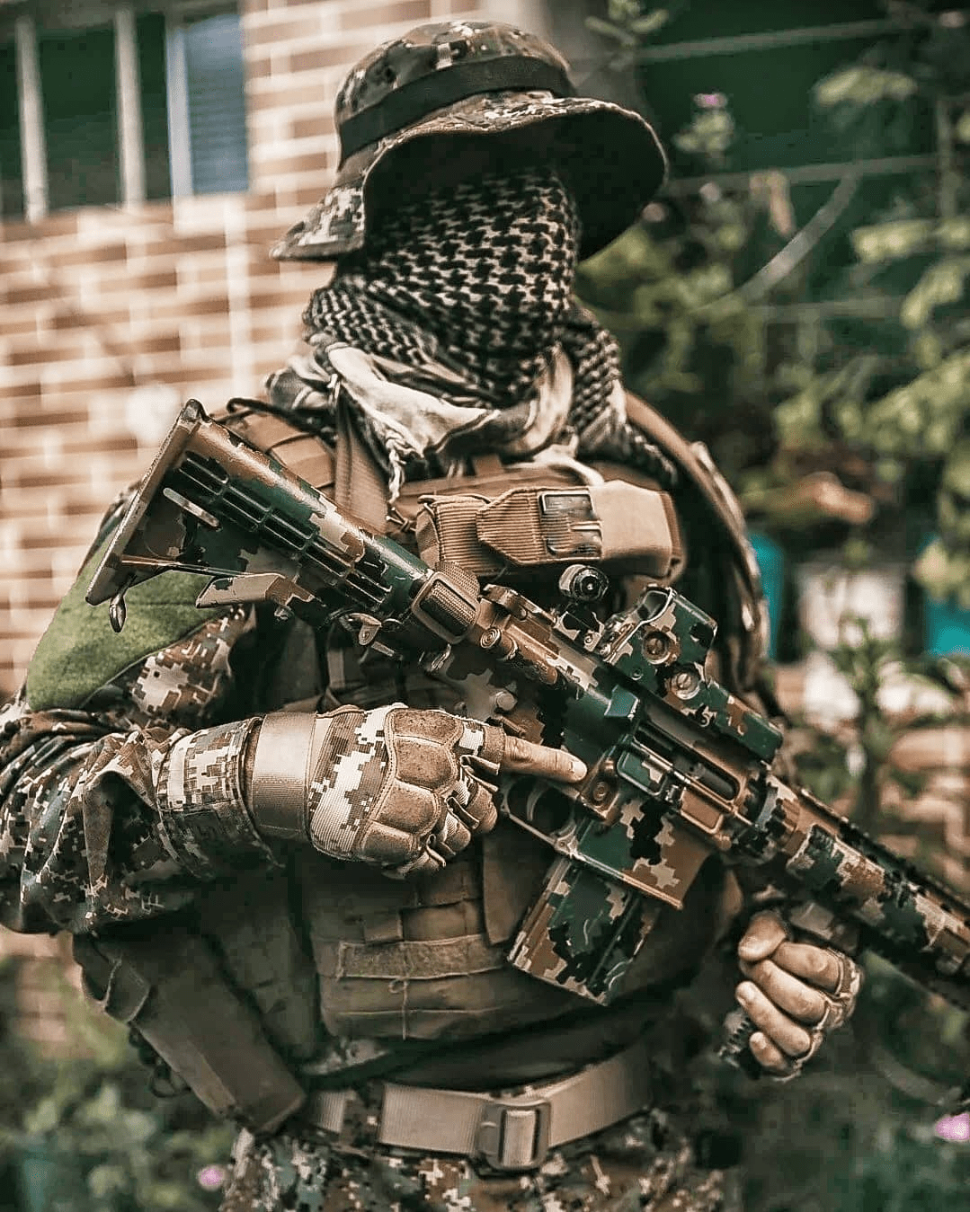 1079x1349 Brazilian Military Police BOPE RJ Operator, During An Operation To Combat Narco Terrorists. [1079x1349]