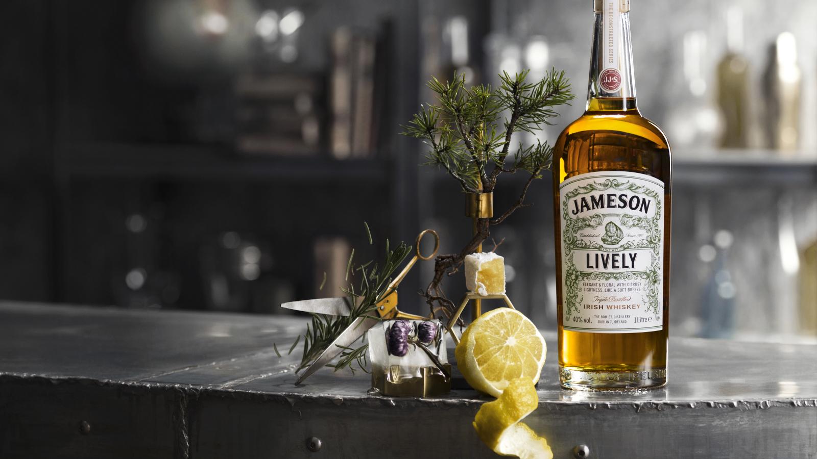 1600x900 Jameson Lively