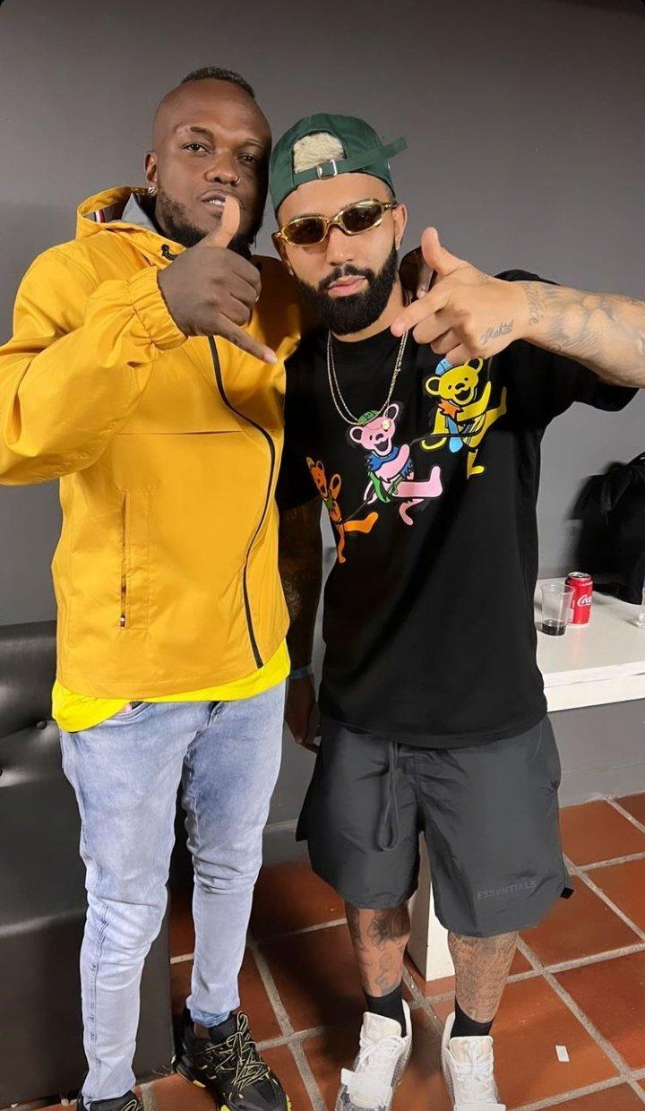 720x1240 Futmais. Menino Fut de Lil Gabi com o Djonga
