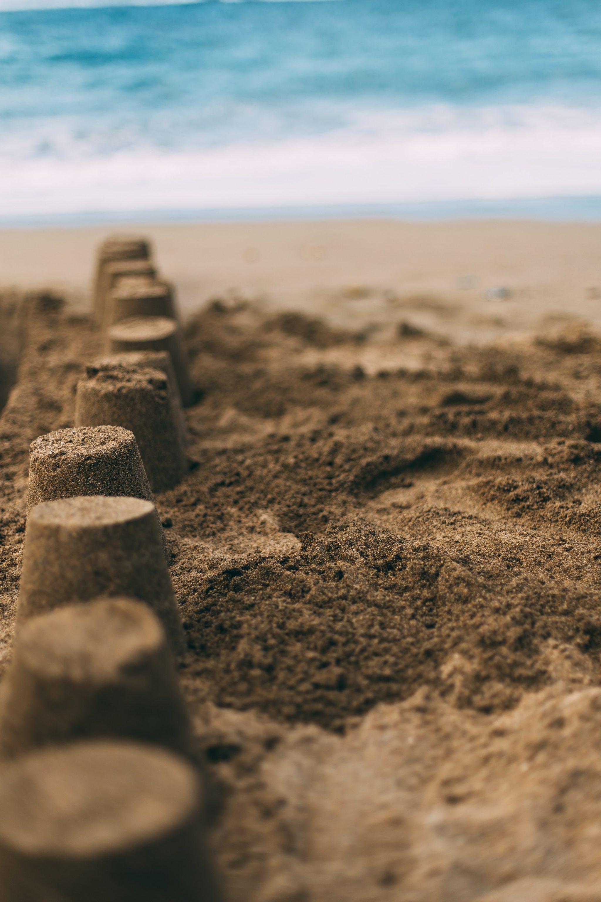 2048x3072 DC Beach Guide: Here's How Even You Can Build a Decent Sand Castle