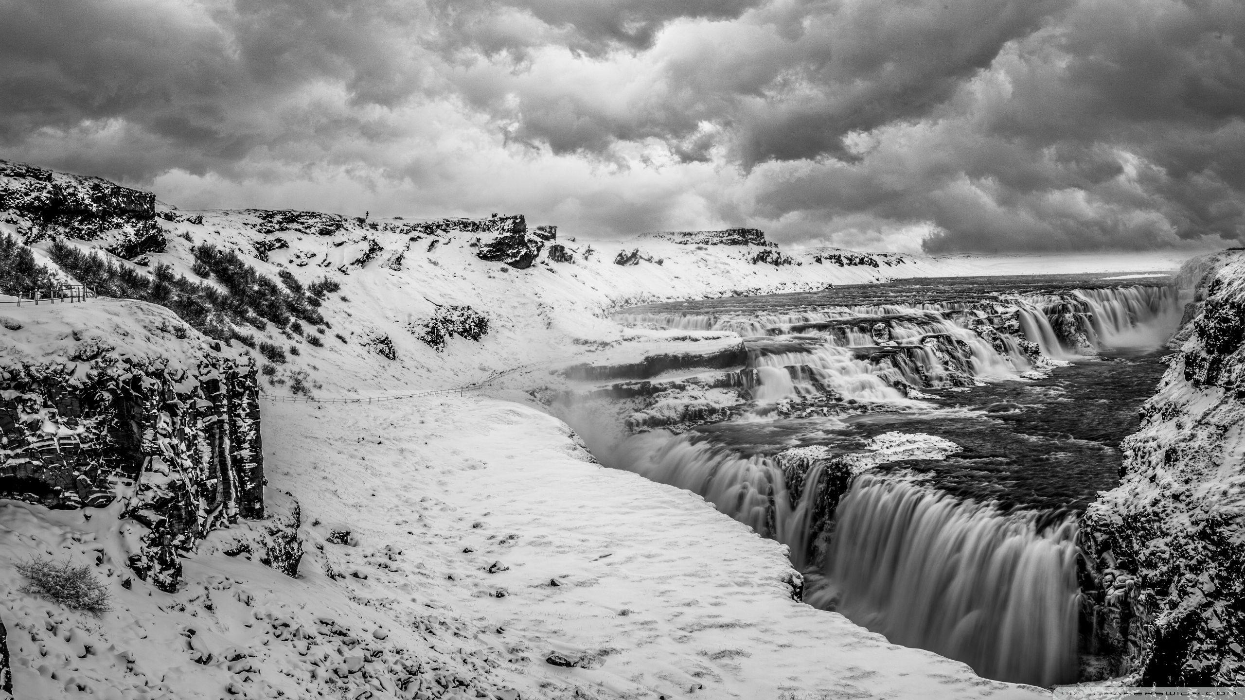 Black Winter Wallpapers Top Free Black Winter Backgrounds WallpaperAccess