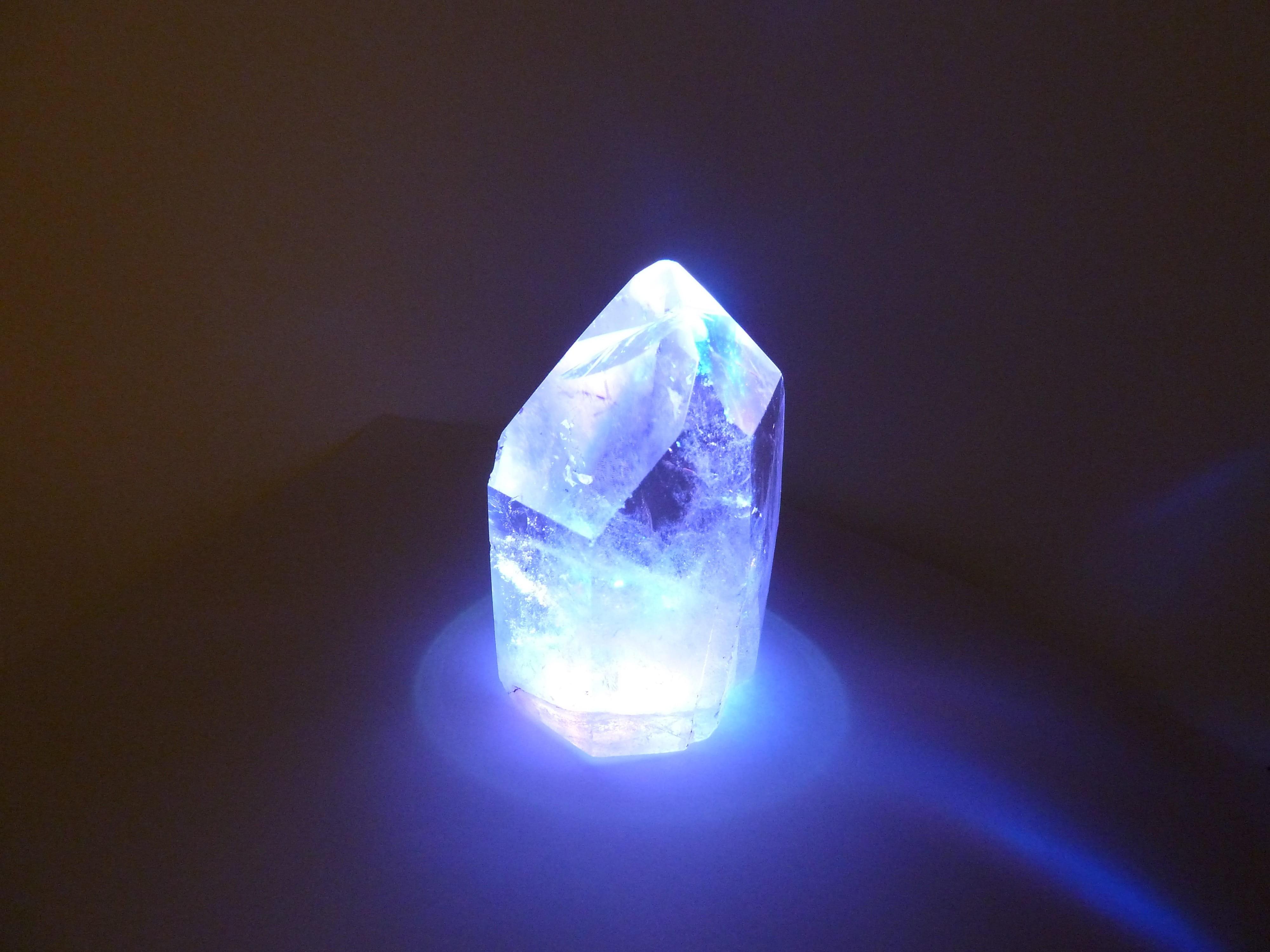 4000x3000 Wallpaper / Stone, Laser, Sky Blue, Jewelry, Close Up, Single Object, Bright Blue, Valuable, Gem, Gemstone, Beautiful, Abstract, Egg, Transparent, White, Bright, Solid Free Download