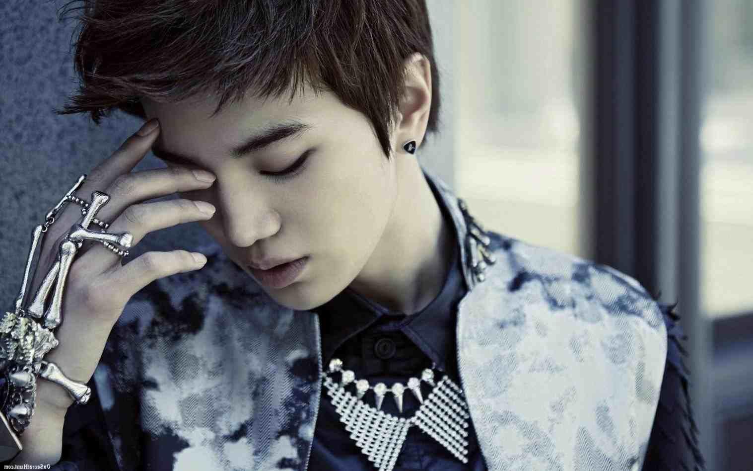 1517x948 Handsome Boy Wallpaper