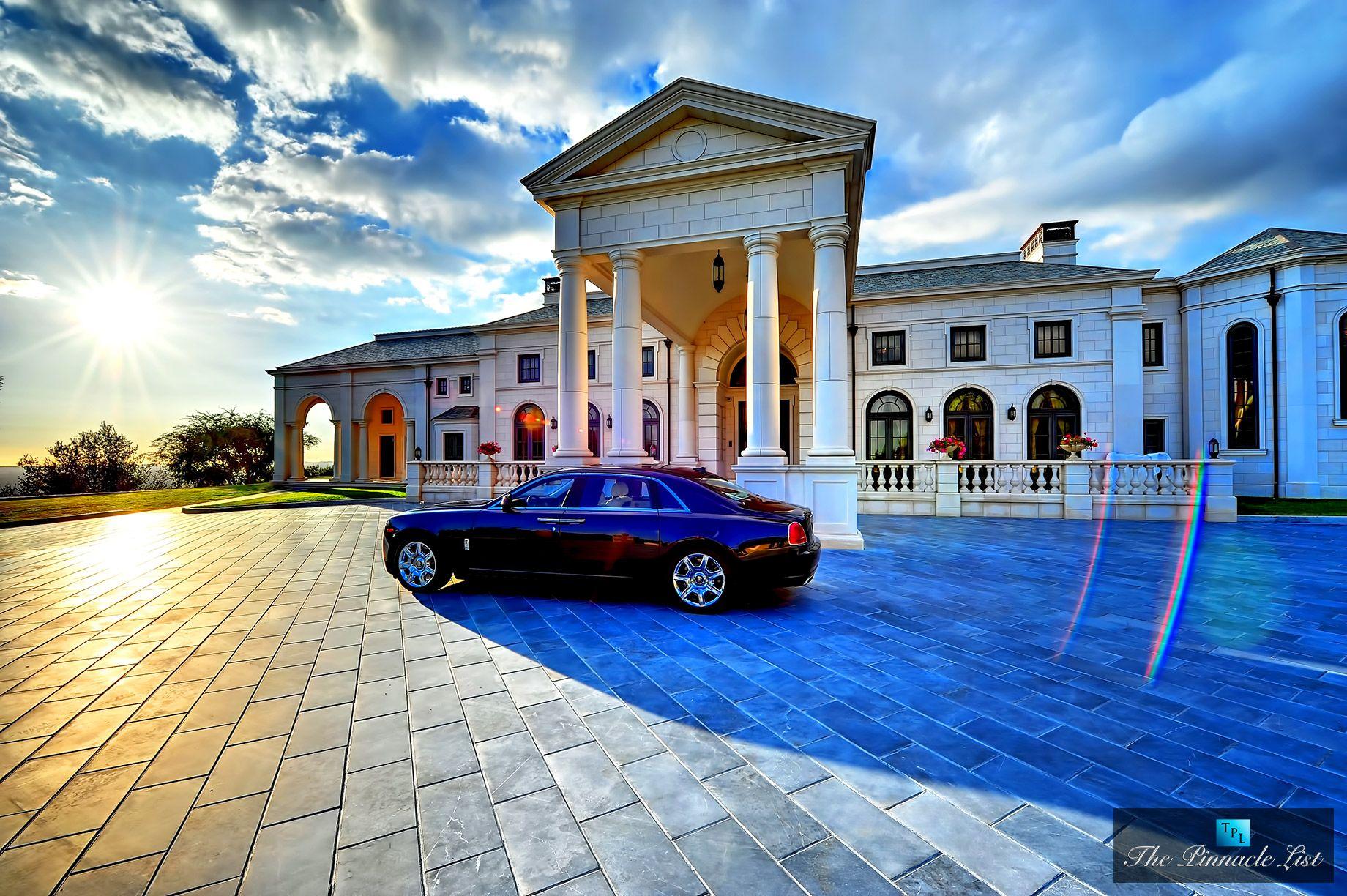 1840x1224 Having The Rolls Royce Reputation Of Possessing Some Of The Finest Interiors Of Any Luxury Automobile, The Ghost Doesn't. Mansions, Mansions Homes, Mega Mansions