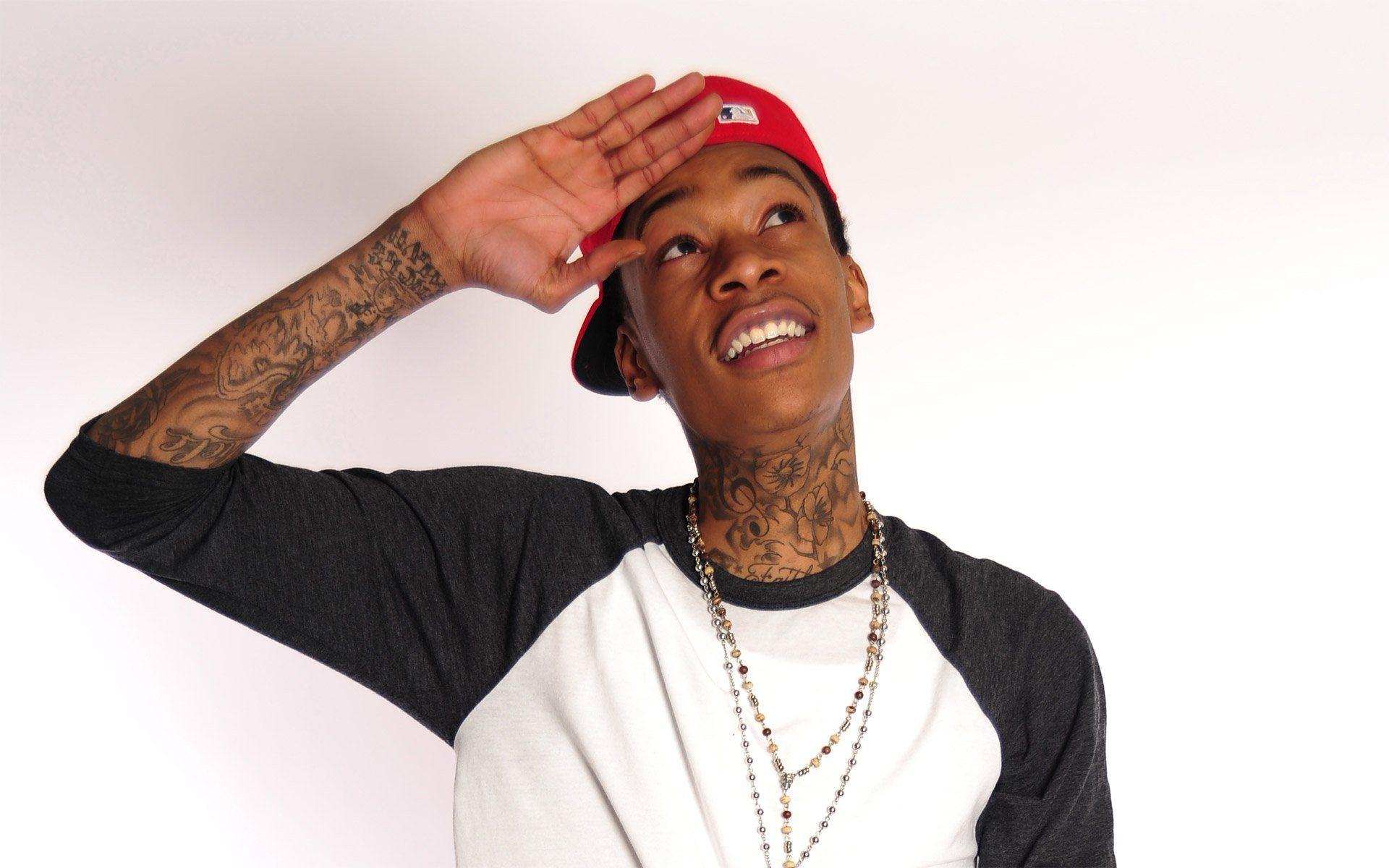 1920x1200 Wiz Khalifa Desktop Wallpaper 326 1920x1200 px