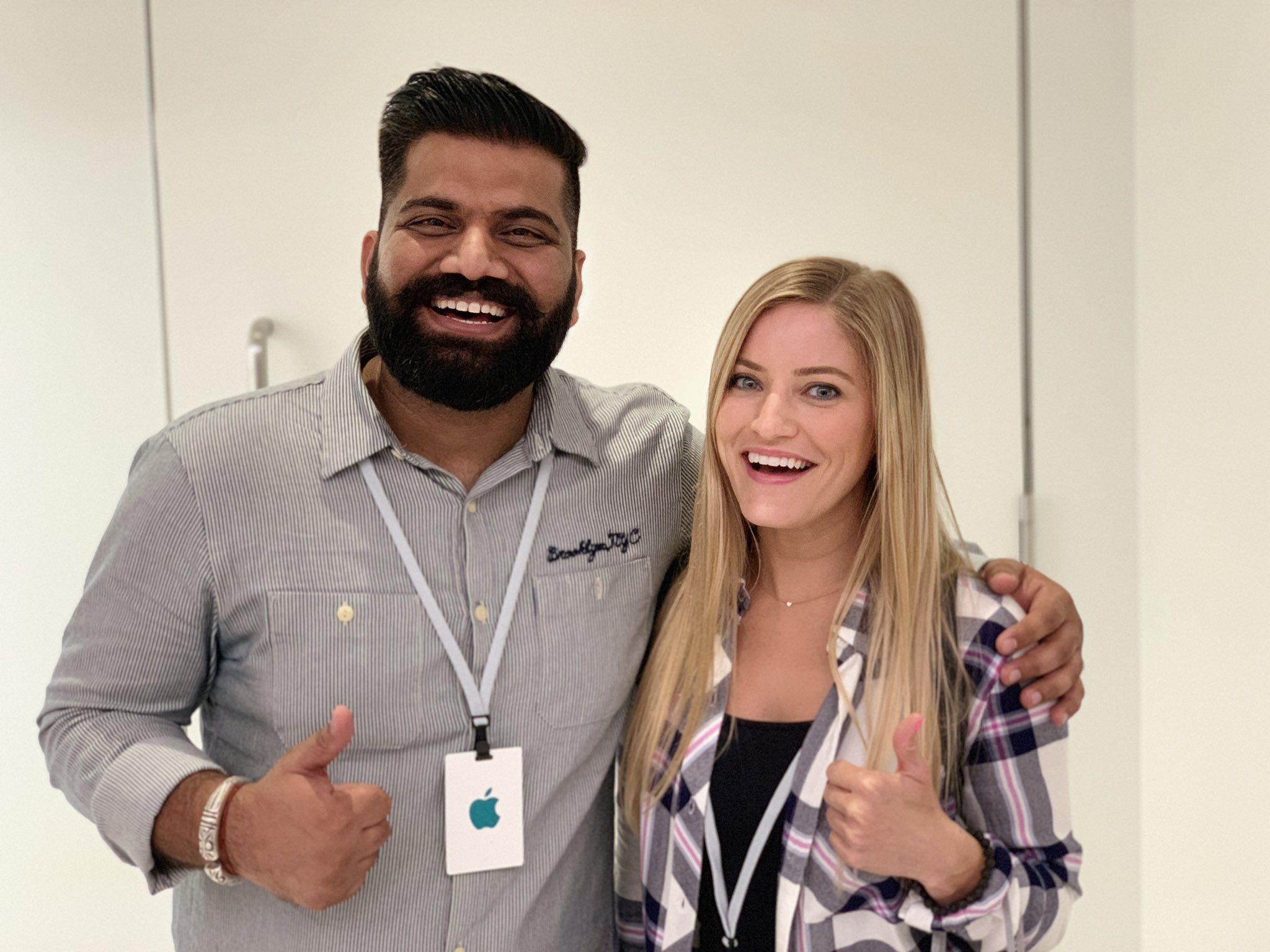 2048x1536 iJustine I changed my twitter name, so maybe it's official??!! @TechnicalGuruji