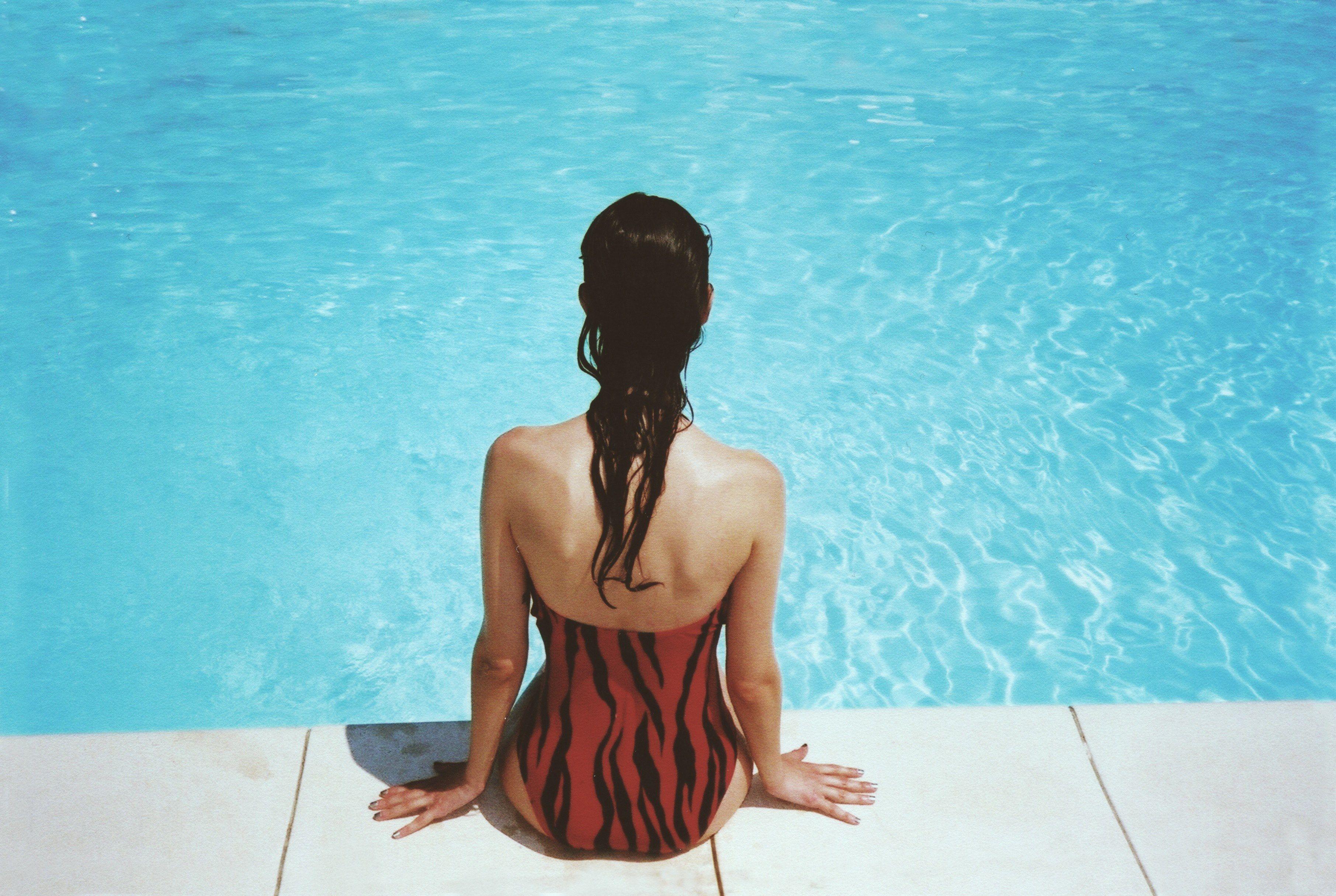 3623x2431 Wallpaper / pool water woman and poolside HD 4k wallpaper free download