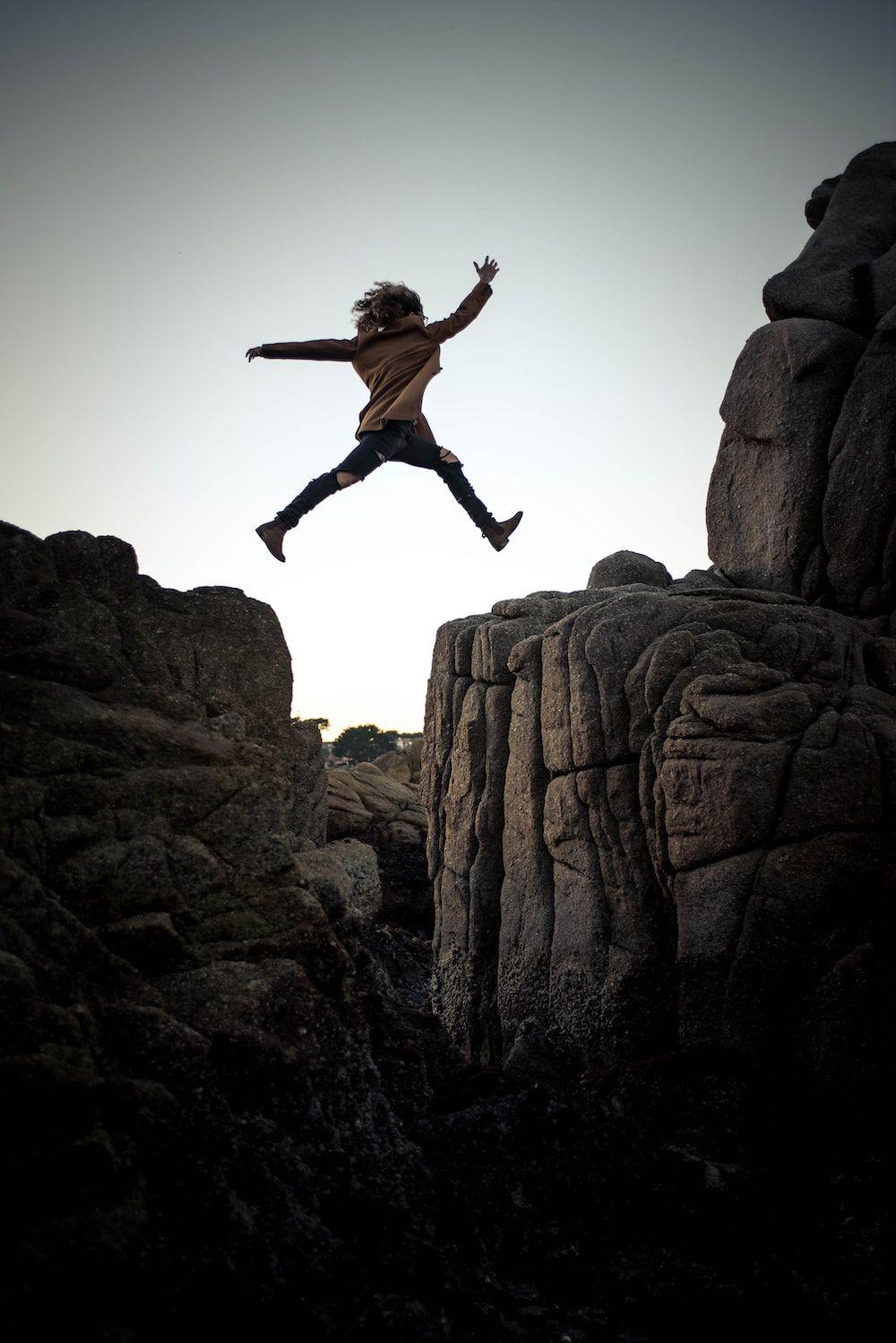 1000x1498 Brave Woman Picture. Download Free Image