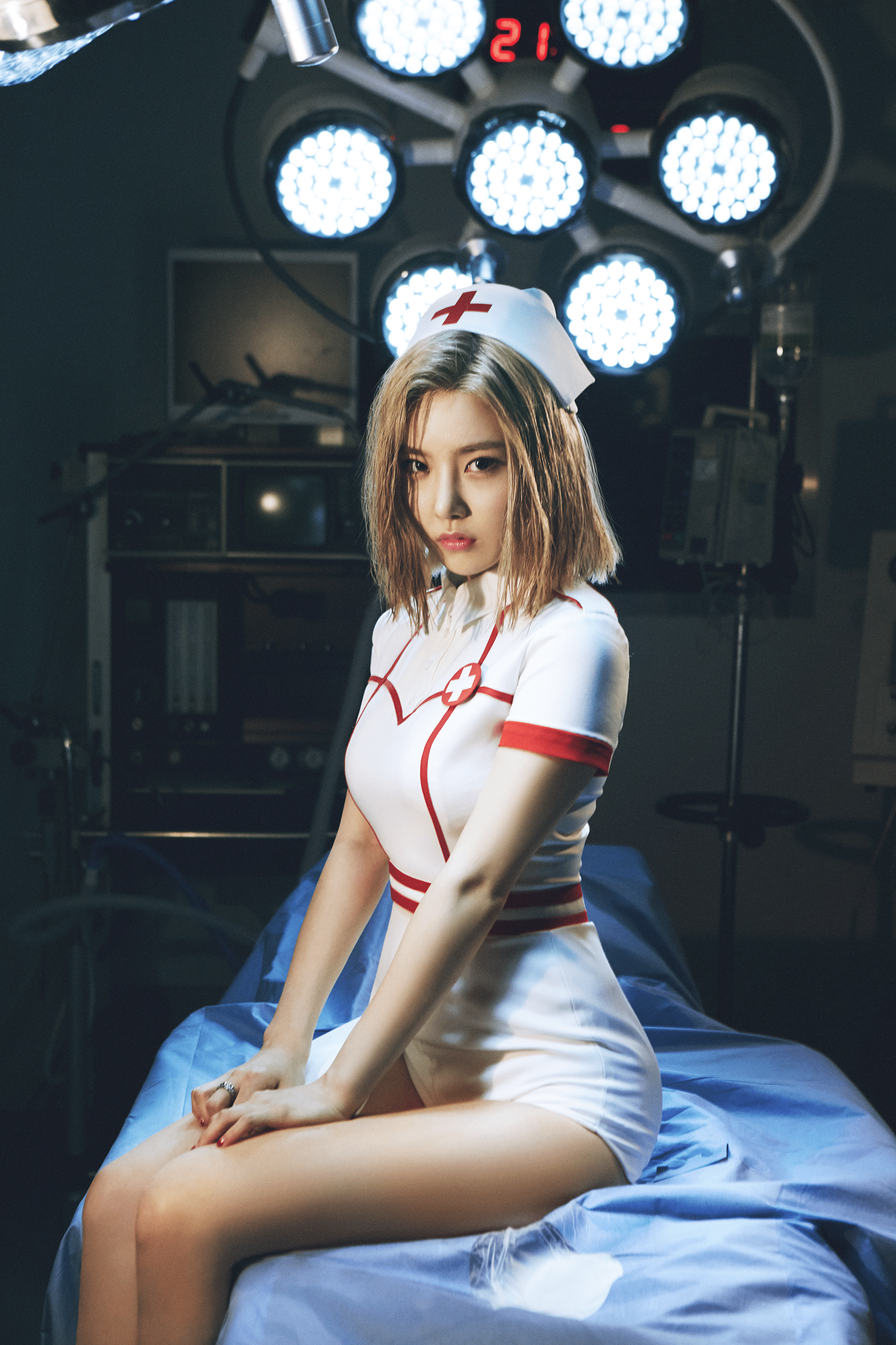 2000x3000 Lee Yuna Girls KPOP Image Board Mobile