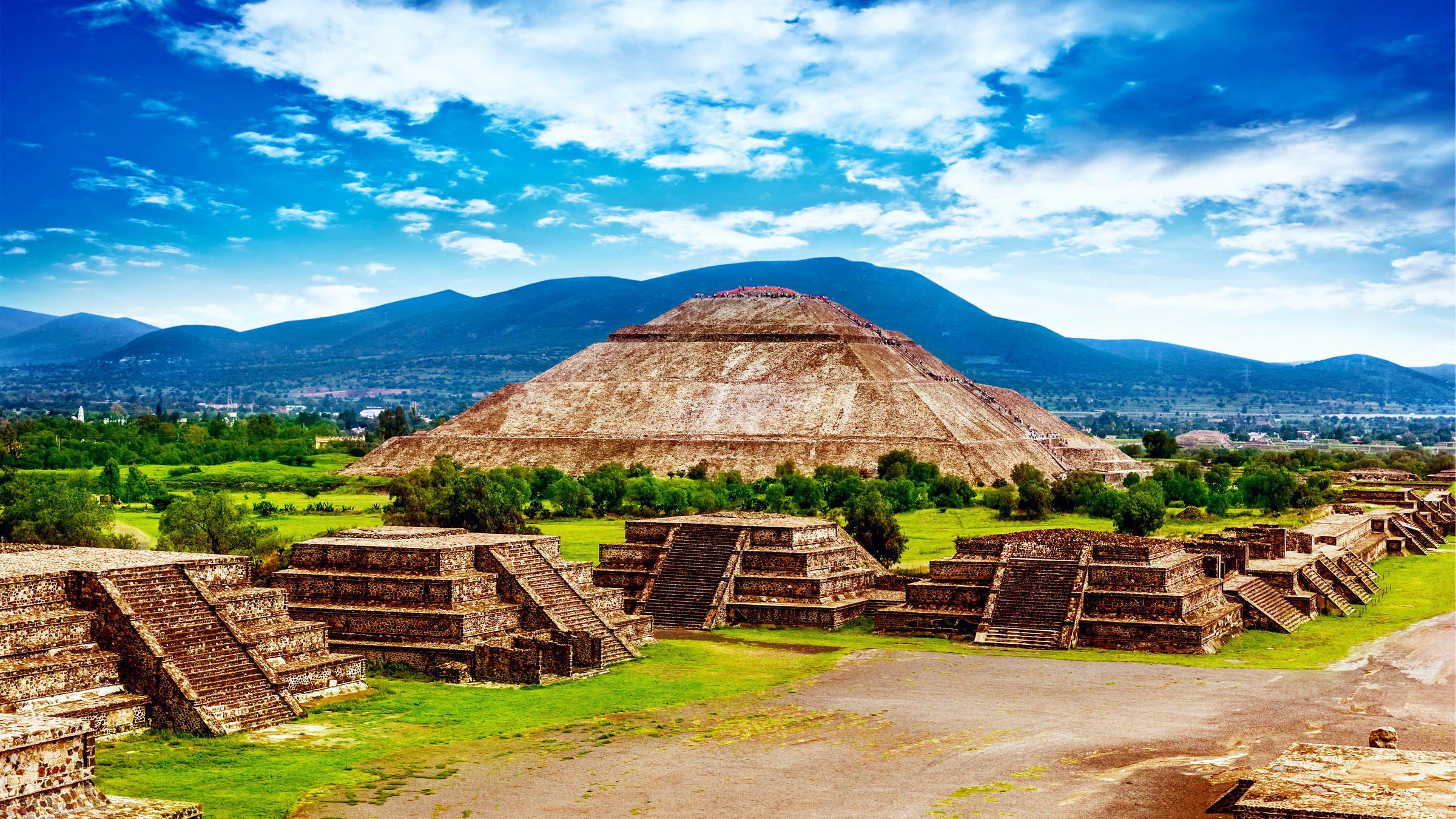 Teotihuacan Wallpapers - Top Free Teotihuacan Backgrounds - WallpaperAccess