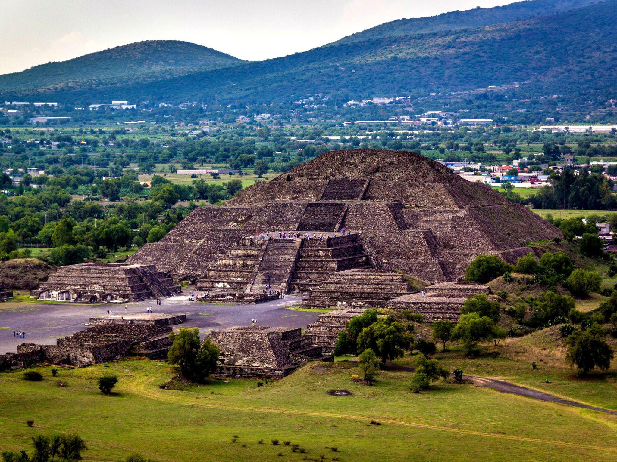 2048x1536 Zona Arqueológica de Teotihuacán. Things to do in Mexico City