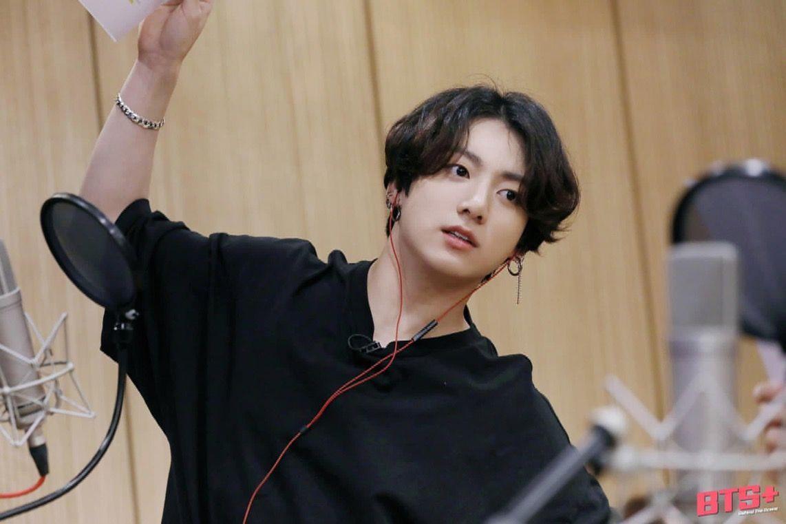 1142x761 Jungkook Landscape picture. Run bts, Jeon jungkook, Jungkook cute