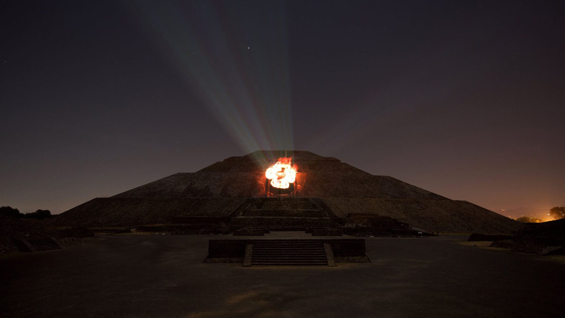 1920x1080 Light and Sound Show at Teotihuacán Cocolab