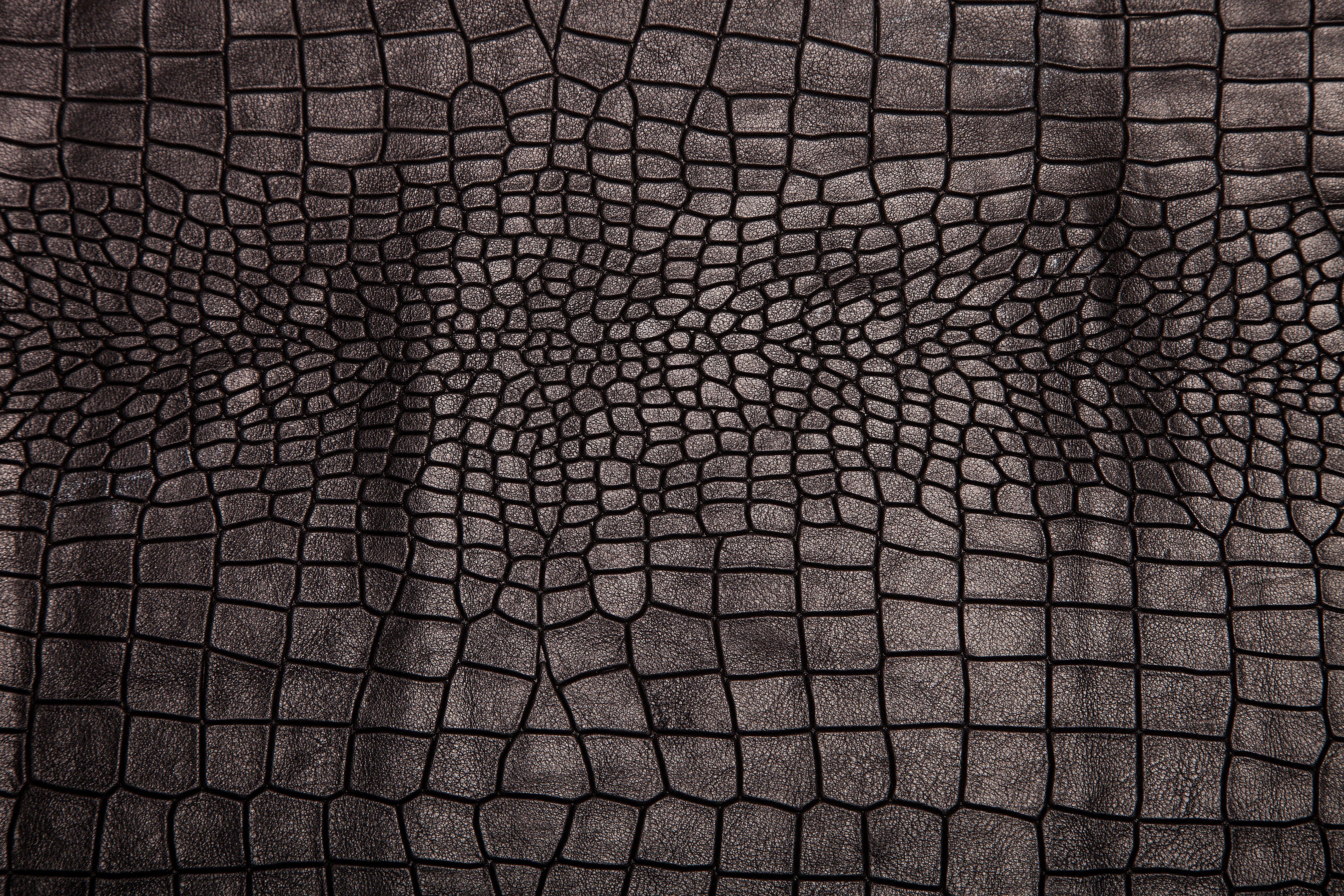 5616x3744 leather #black #texture #background #leather crocodile skin K #wallpaper #hdwallpaper #desktop. Crocodile skin, Black texture background, Wallpaper