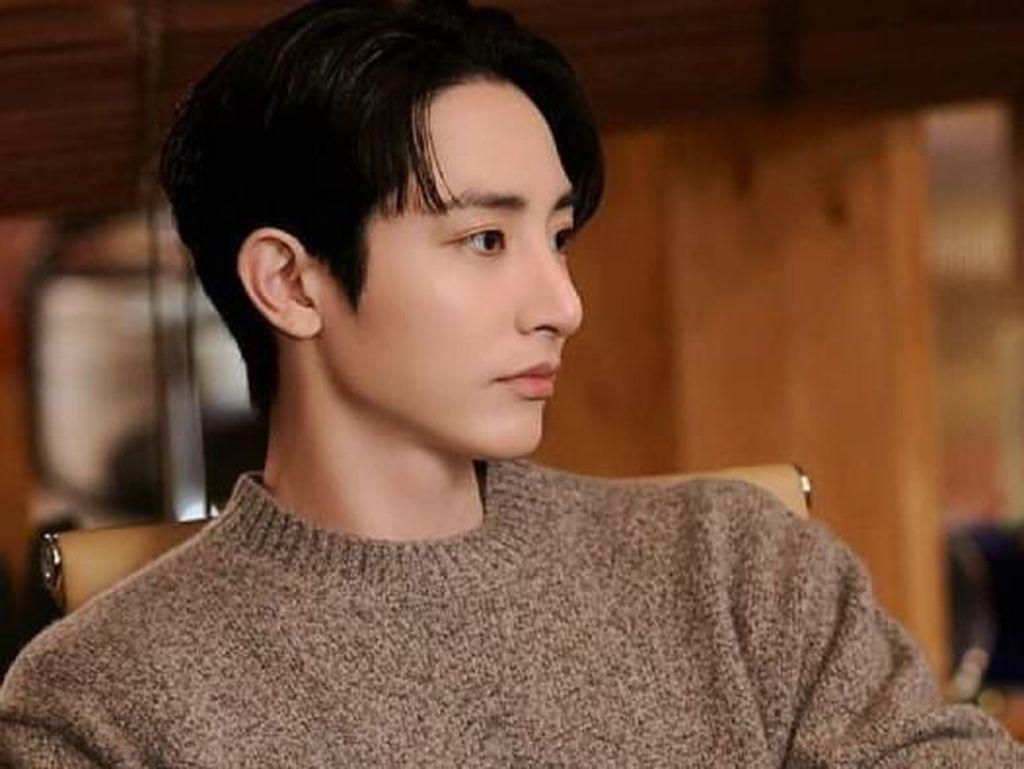 1024x769 Fakta Lee Soo Hyuk, Pemain Doom At Your Service Ganteng Bersuara Seksi