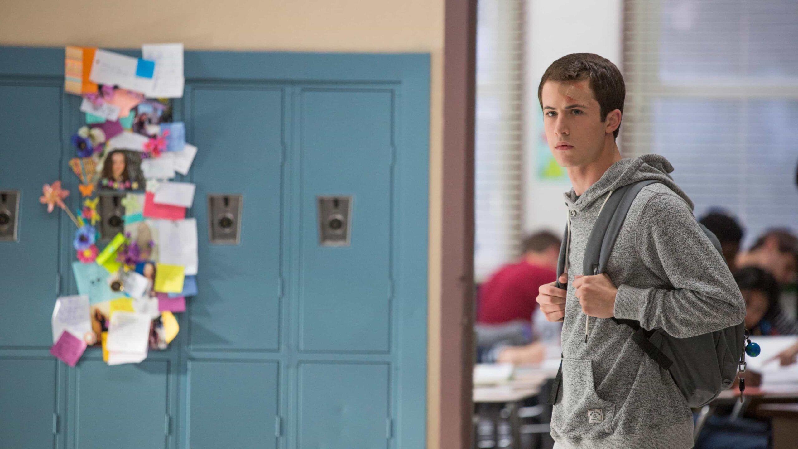 2560x1440 Dylan Minnette Wallpaper