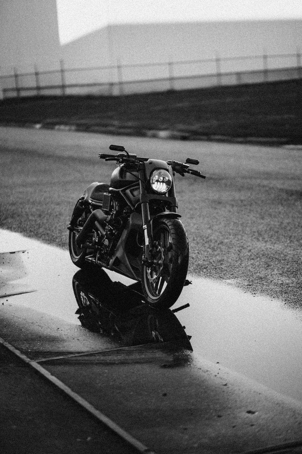 1000x1499 Motorcycle Aesthetic Wallpaper