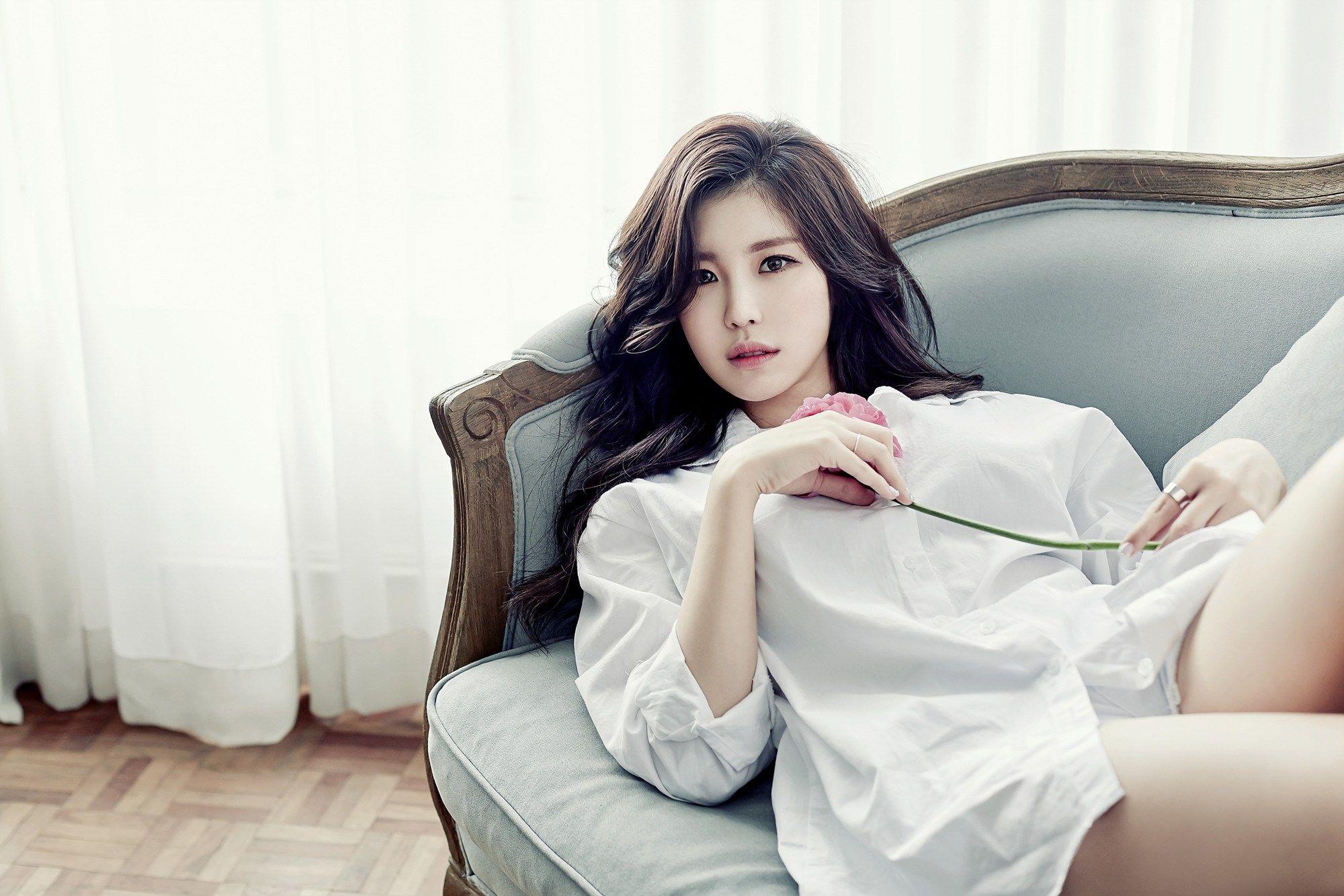 2000x1333 Hyosung (전효성)