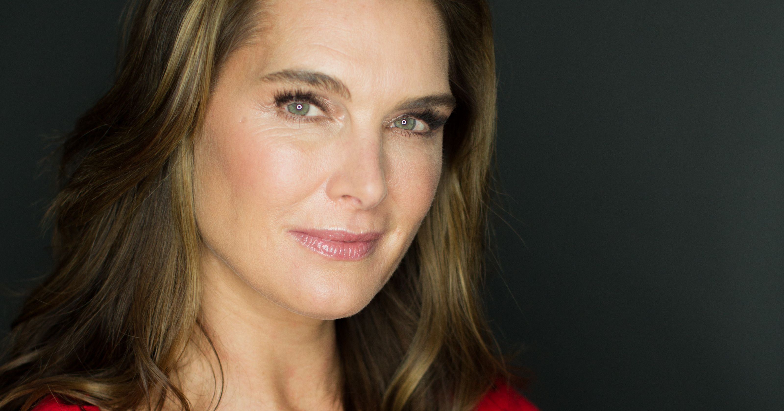 3200x1680 Brooke Shields Face Wallpaper 54881 3200x1680px