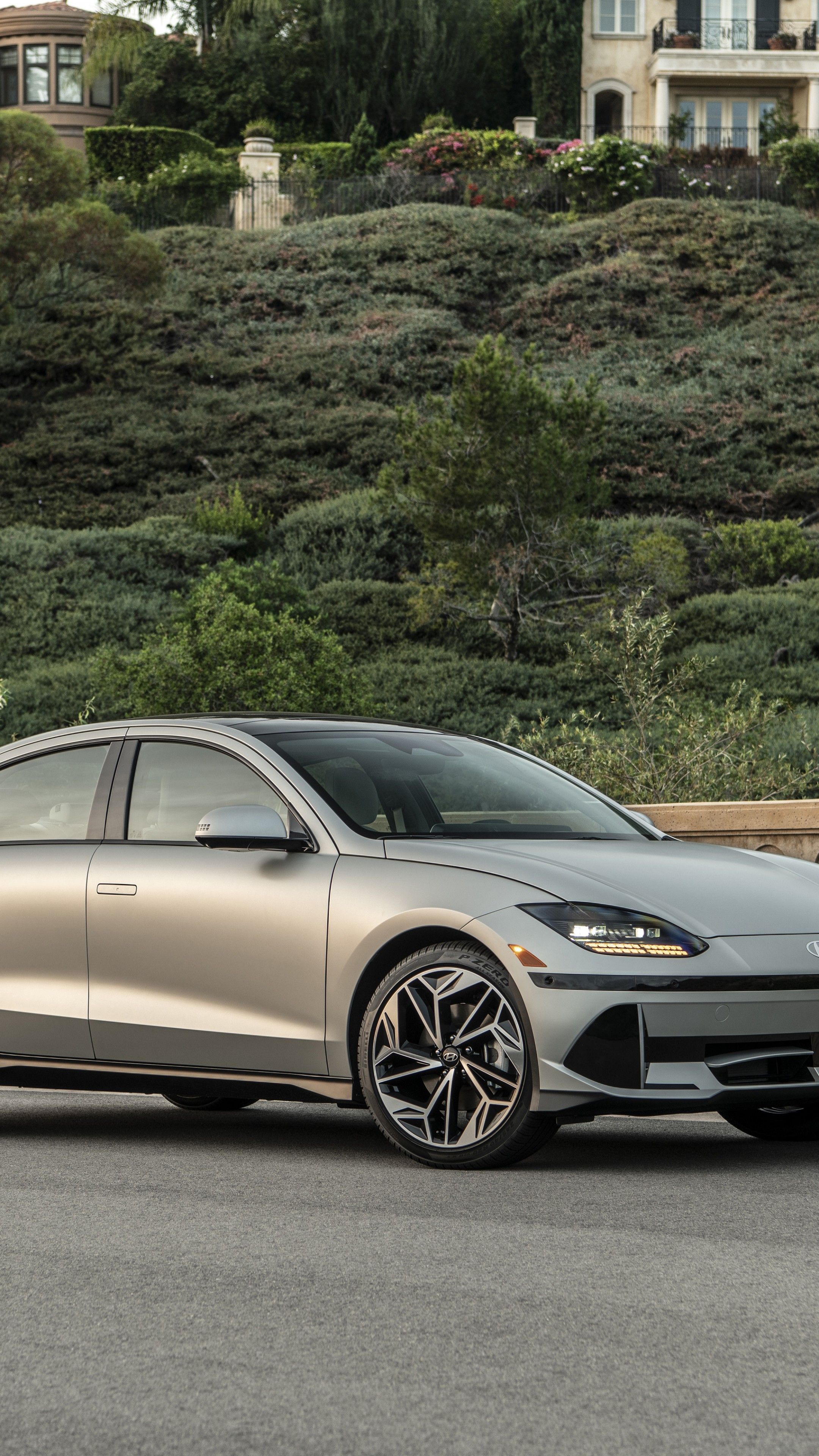2160x3840 Wallpaper Hyundai IONIQ 2023 cars, electric cars, 5K, Cars & Bikes