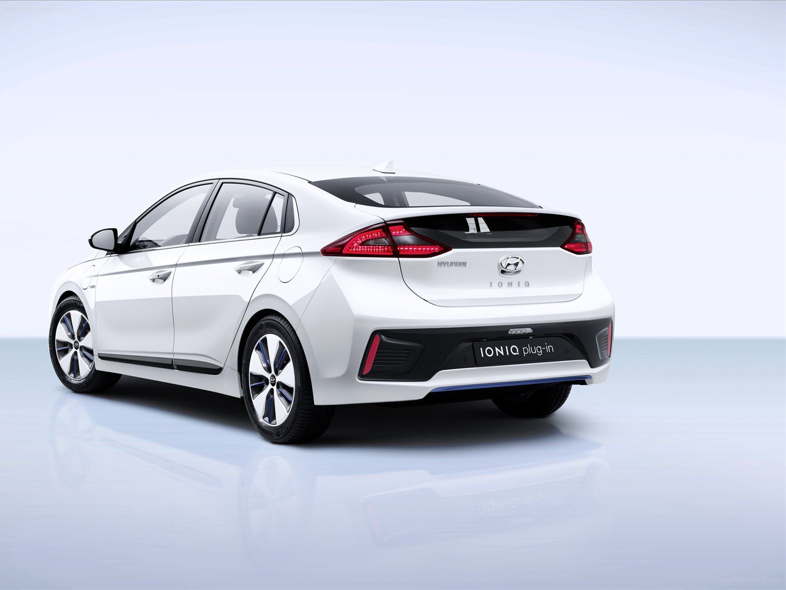 1600x1200 Free download Hyundai Ioniq 2017 Exotic Car Wallpaper 27 of 62 Diesel Station [1600x1200] for your Desktop, Mobile & Tablet. Explore Hyundai Ioniq Wallpaper. Hyundai Logo Wallpaper, Hyundai Elantra Wallpaper, Hyundai Coupe Wallpaper