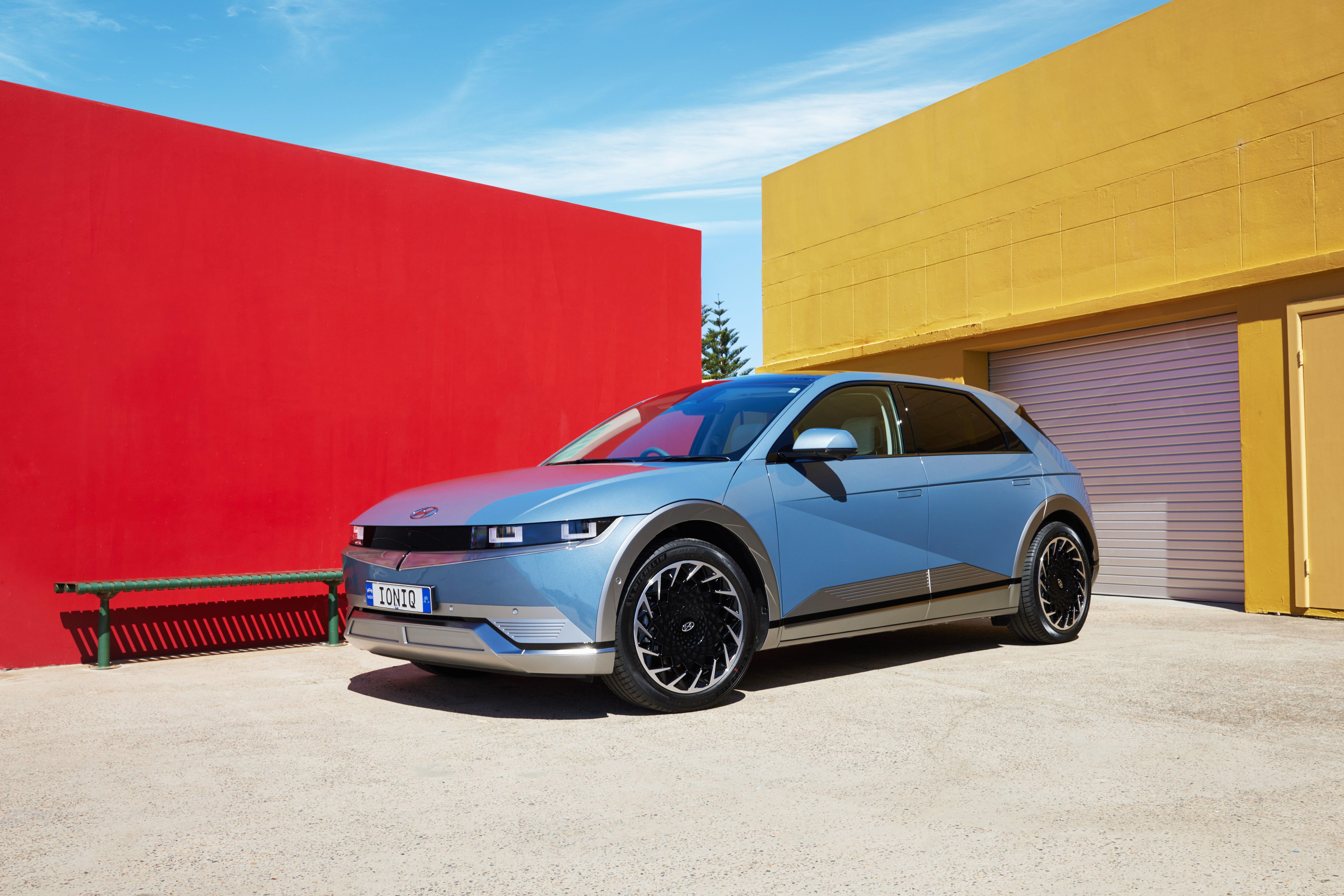 7454x4972 Hyundai Ioniq 5 4K, SUV Gallery HD Wallpaper