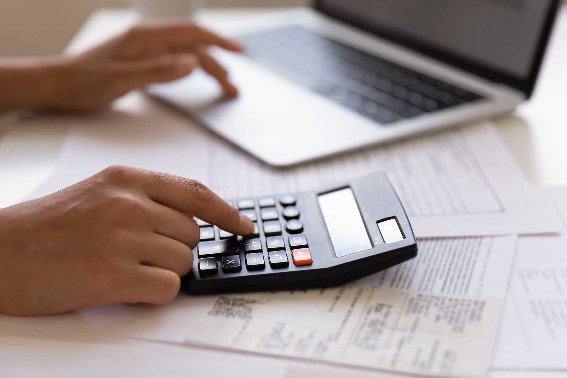 1920x1280 Small business accounting for tradespeople