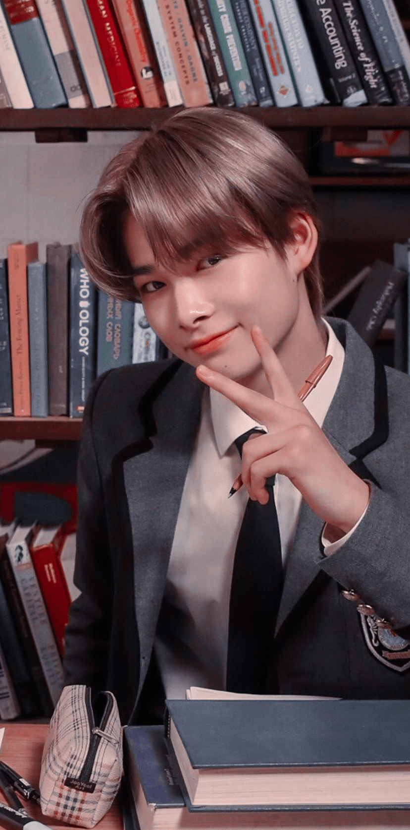 828x1674 Ni Ki Enhypen Wallpaper
