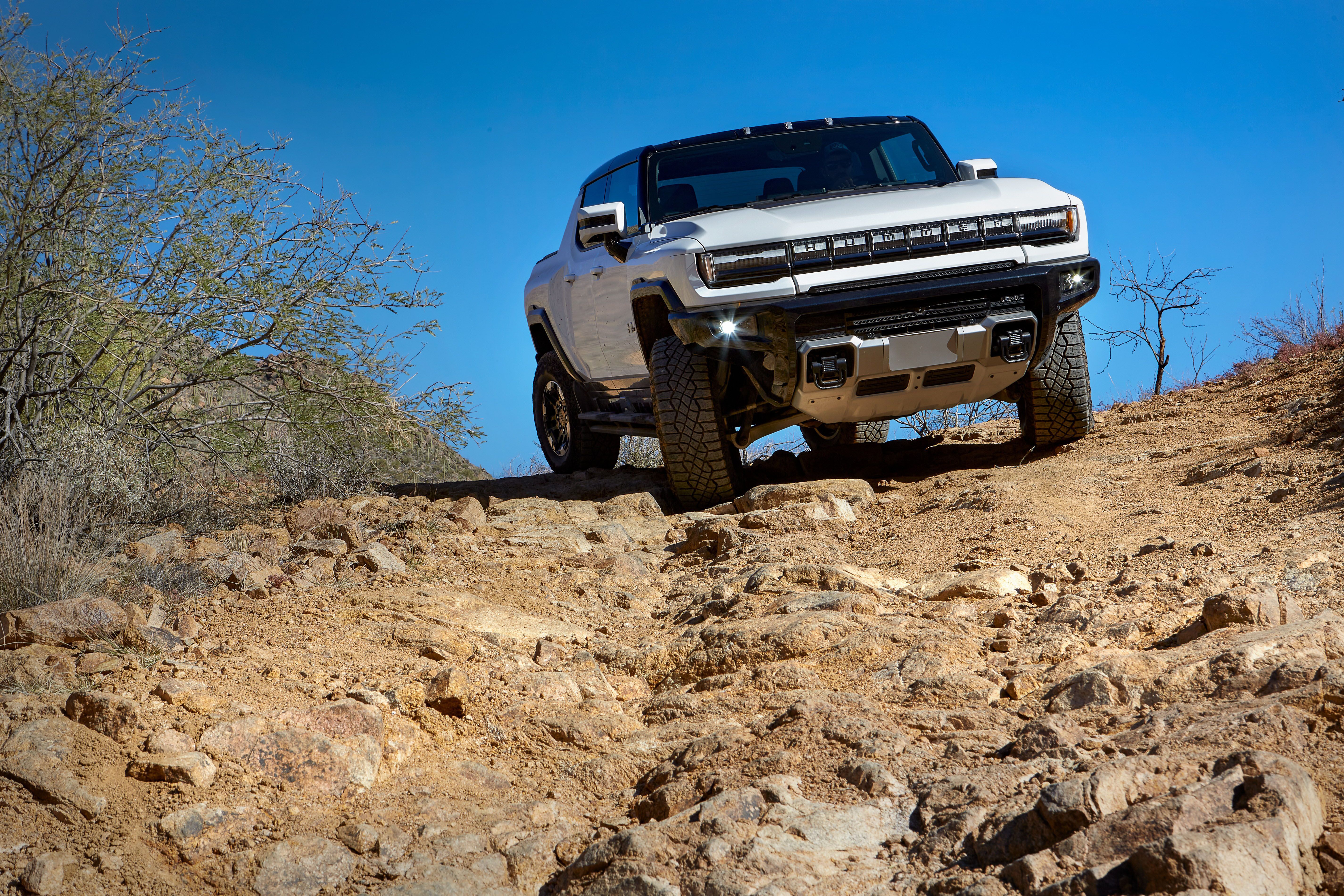 5700x3800 Hummer EV Review: Some Things Never Change