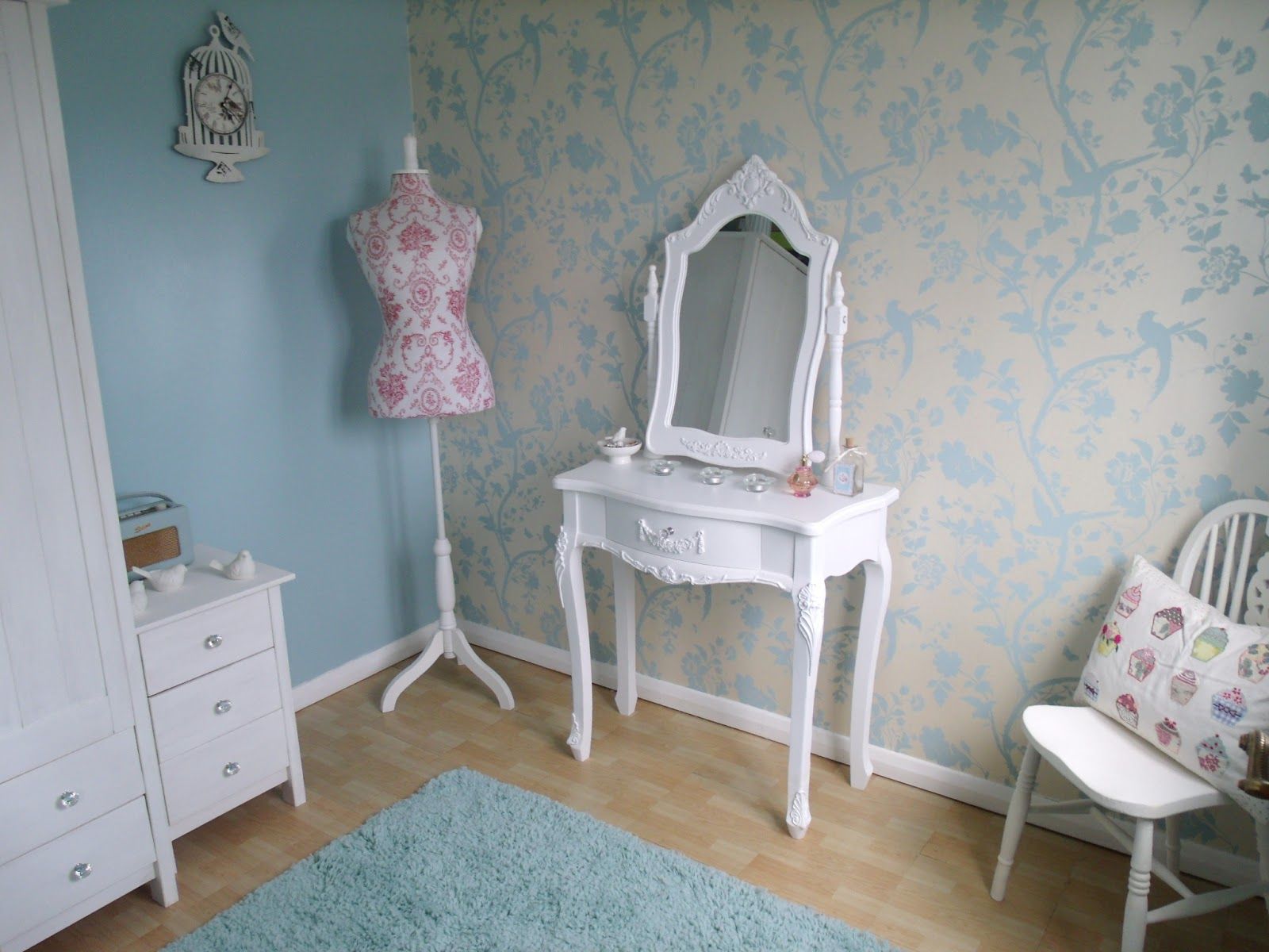 1600x1200 It's finished! My new Dressing Room. ♥'s Vintage Blog