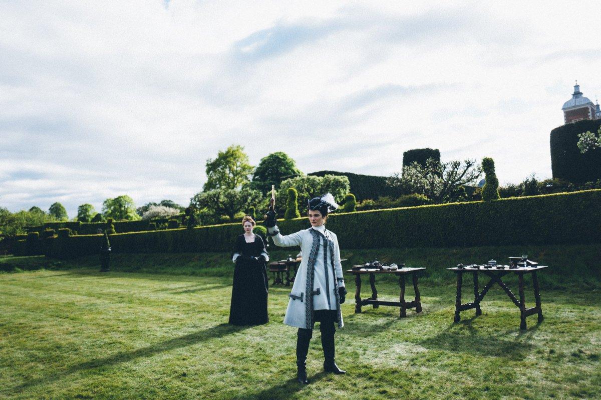 1200x800 The Favourite Movie Wallpaper