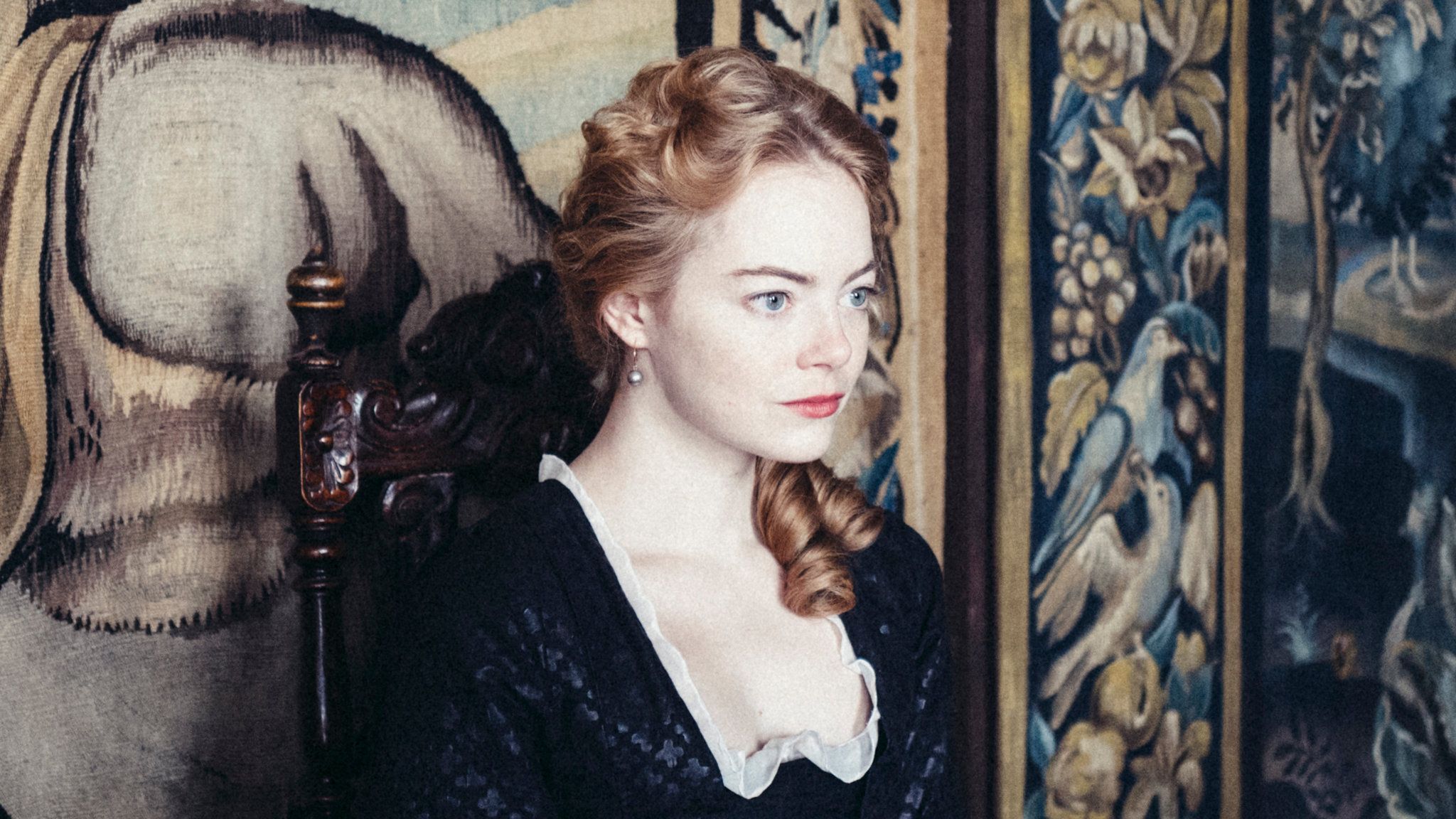 2048x1152 The Favourite' Review: Scheming for Power in a Kinky Palace Triangle