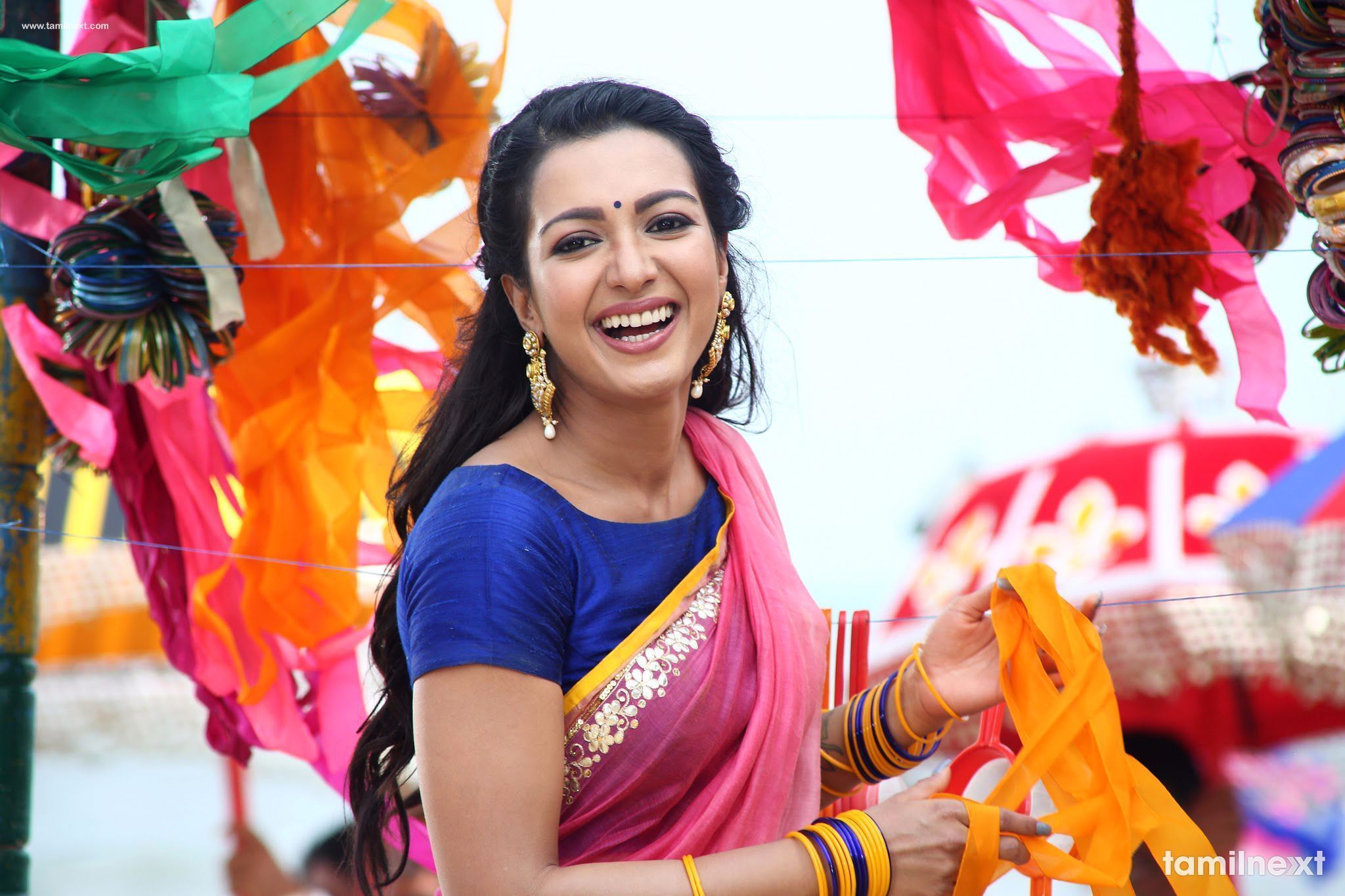 2048x1365 Katha Nayagan Wallpaper