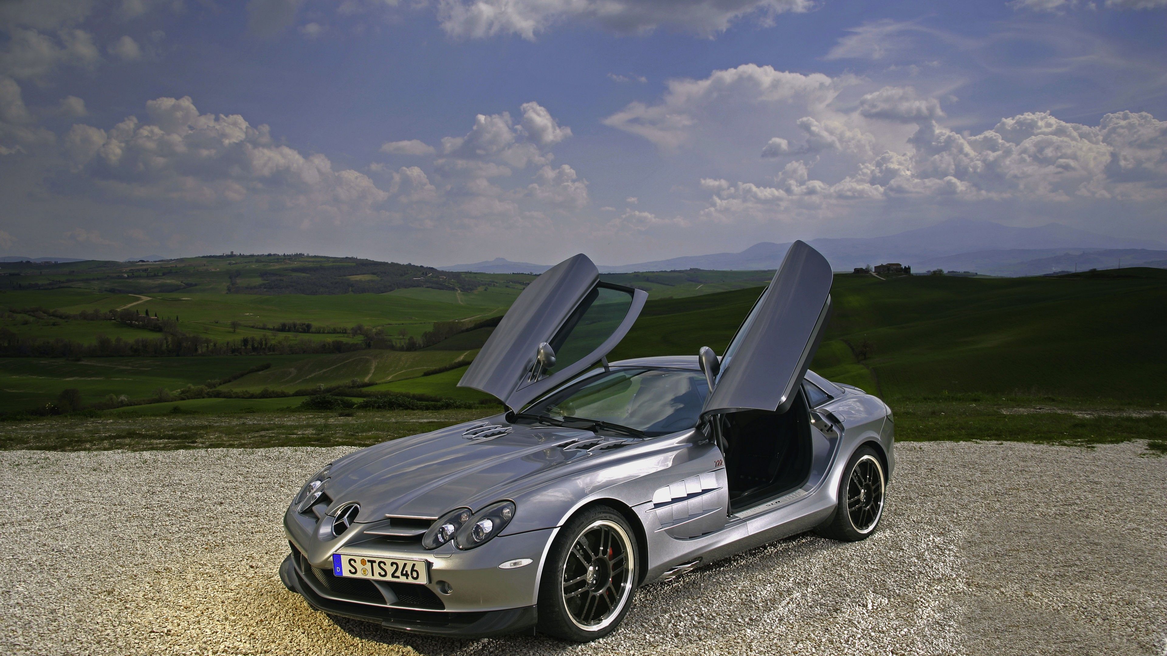 3840x2160 Wallpaper Mercedes Benz SLR McLaren, Supercar, McLaren, Mercedes, Luxury Cars, Sports Car, Speed, Front, 2015 Detroit Auto Show. NAIAS, Cars & Bikes