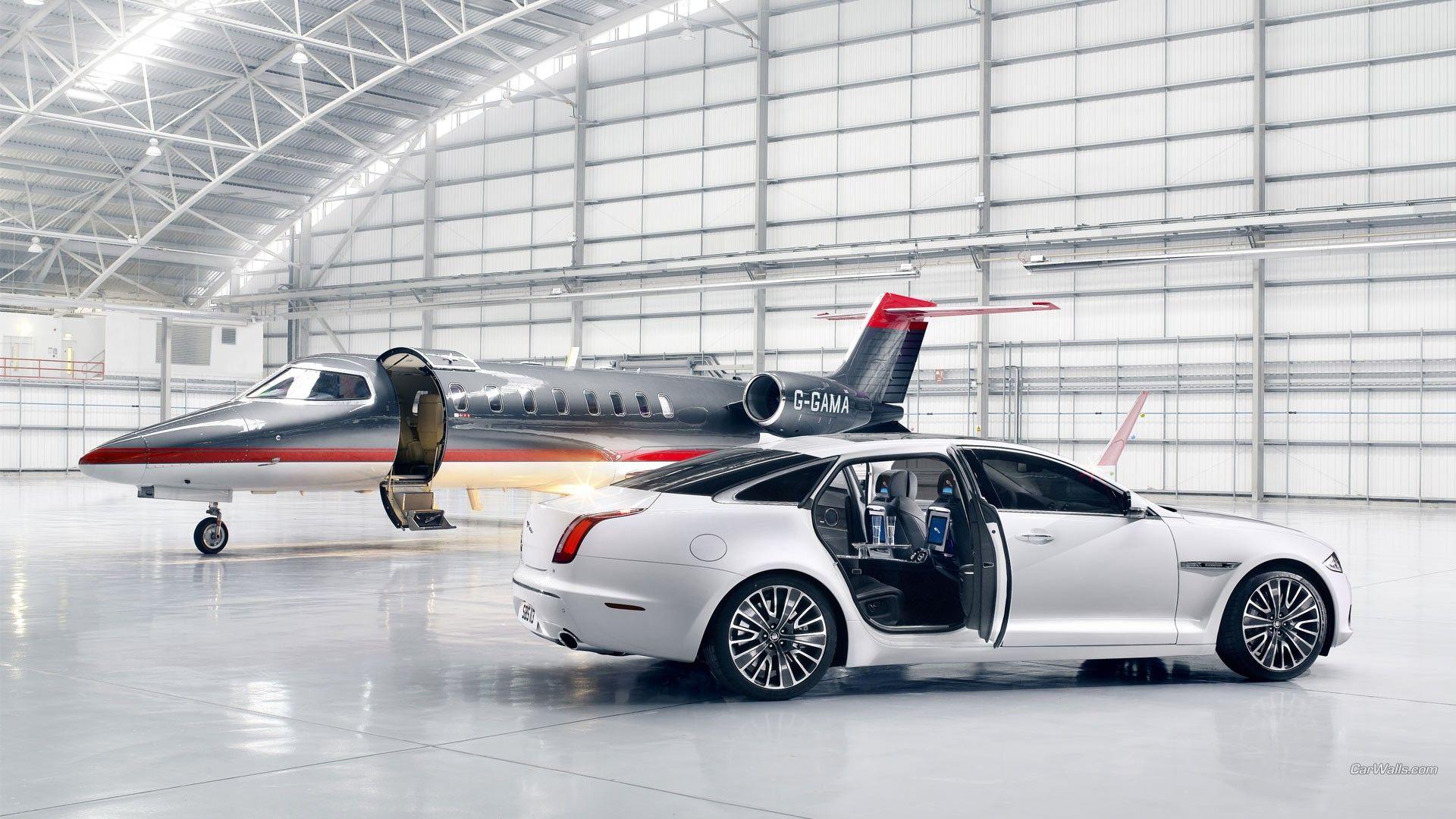 1920x1080 Jaguar XJ Ultimate HD Wallpaper