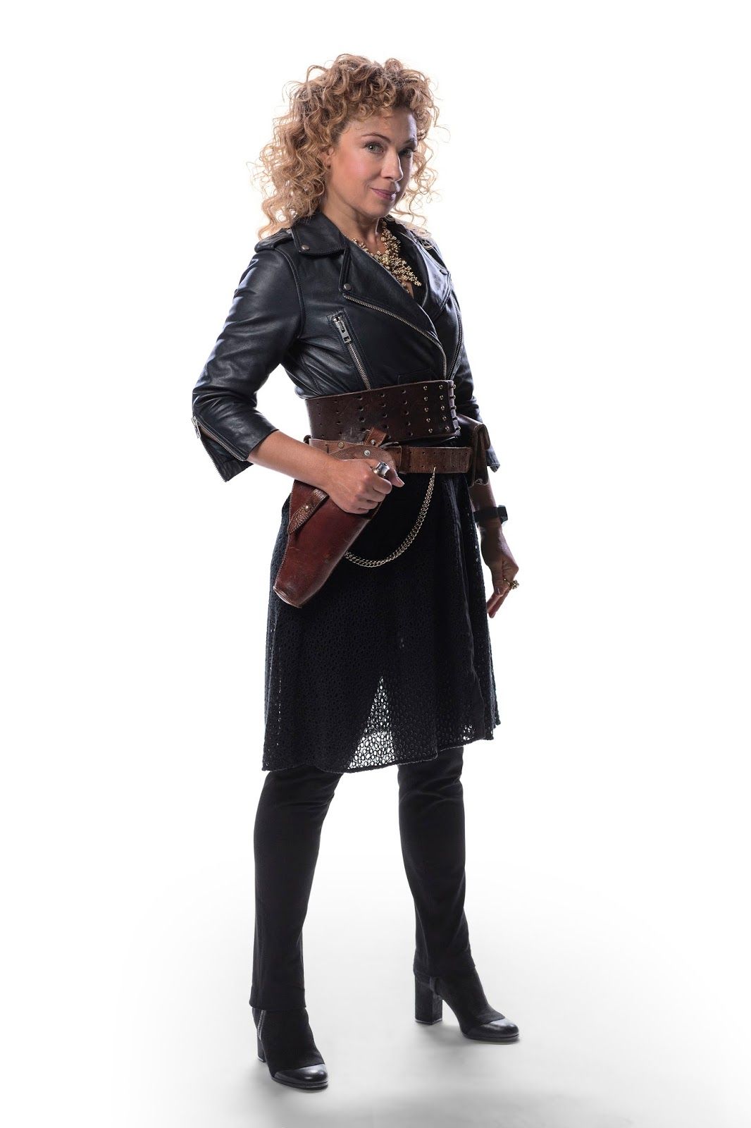 1066x1600 The Husbands of River Song (2015)