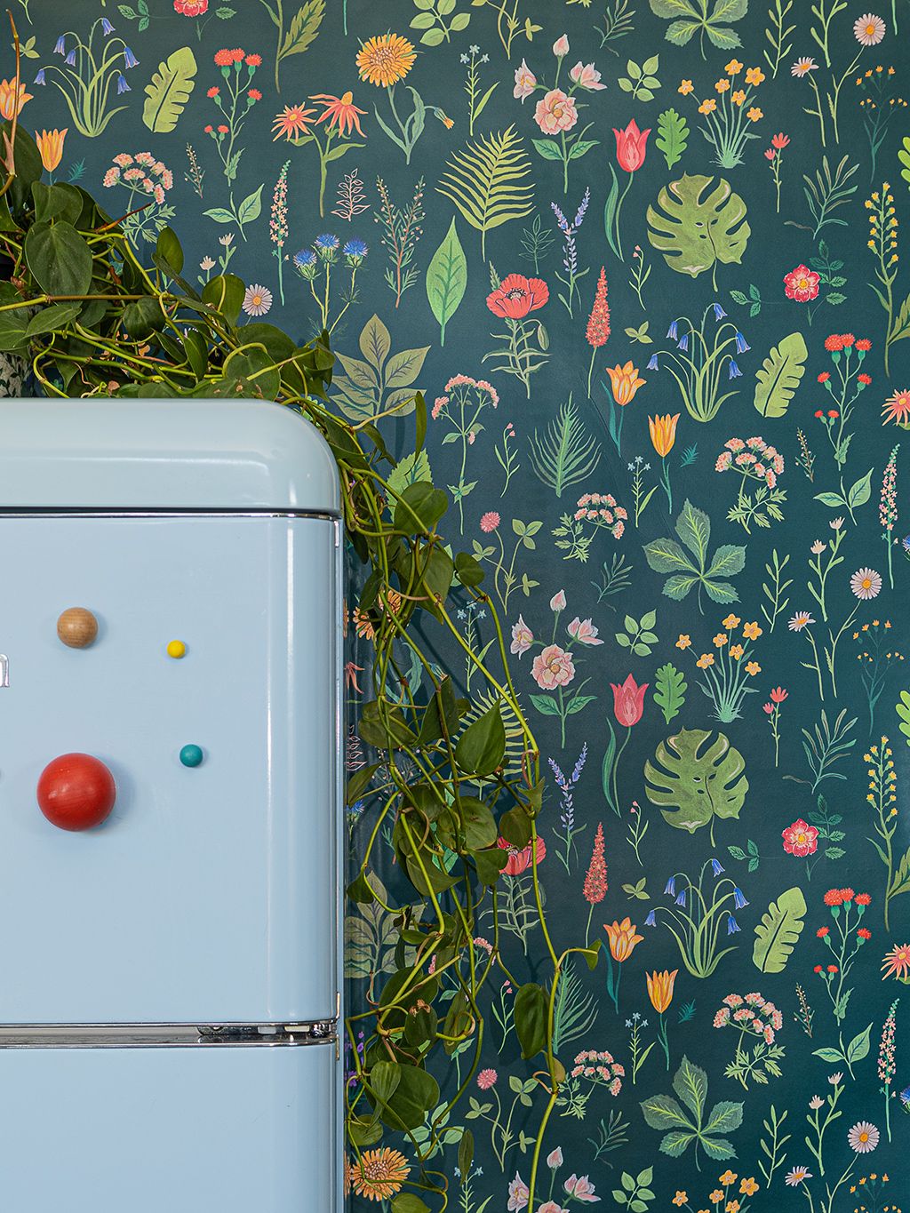 1024x1365 Sonder Wallpaper In Teal. DIN A4 Muster