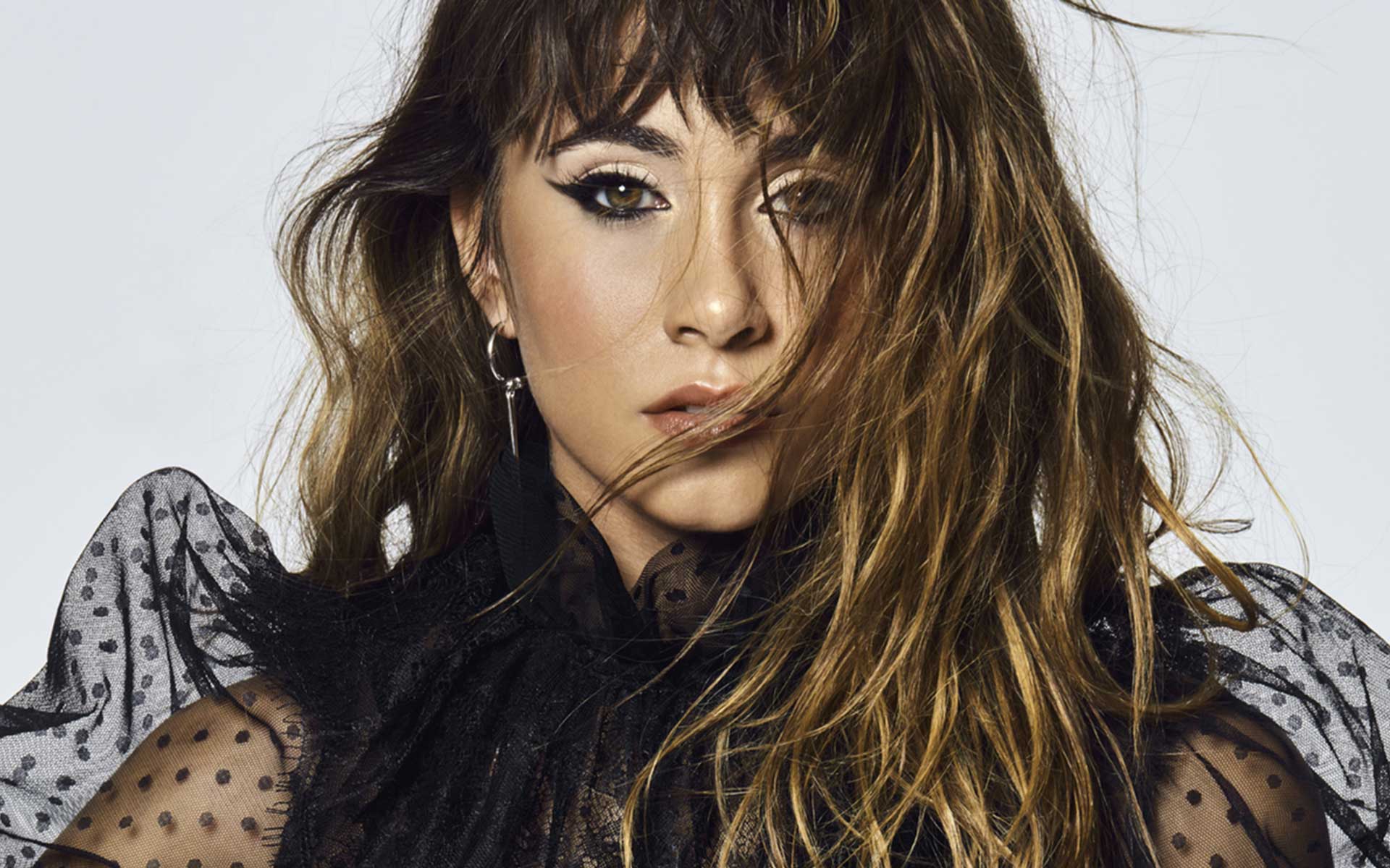 1920x1200 Aitana