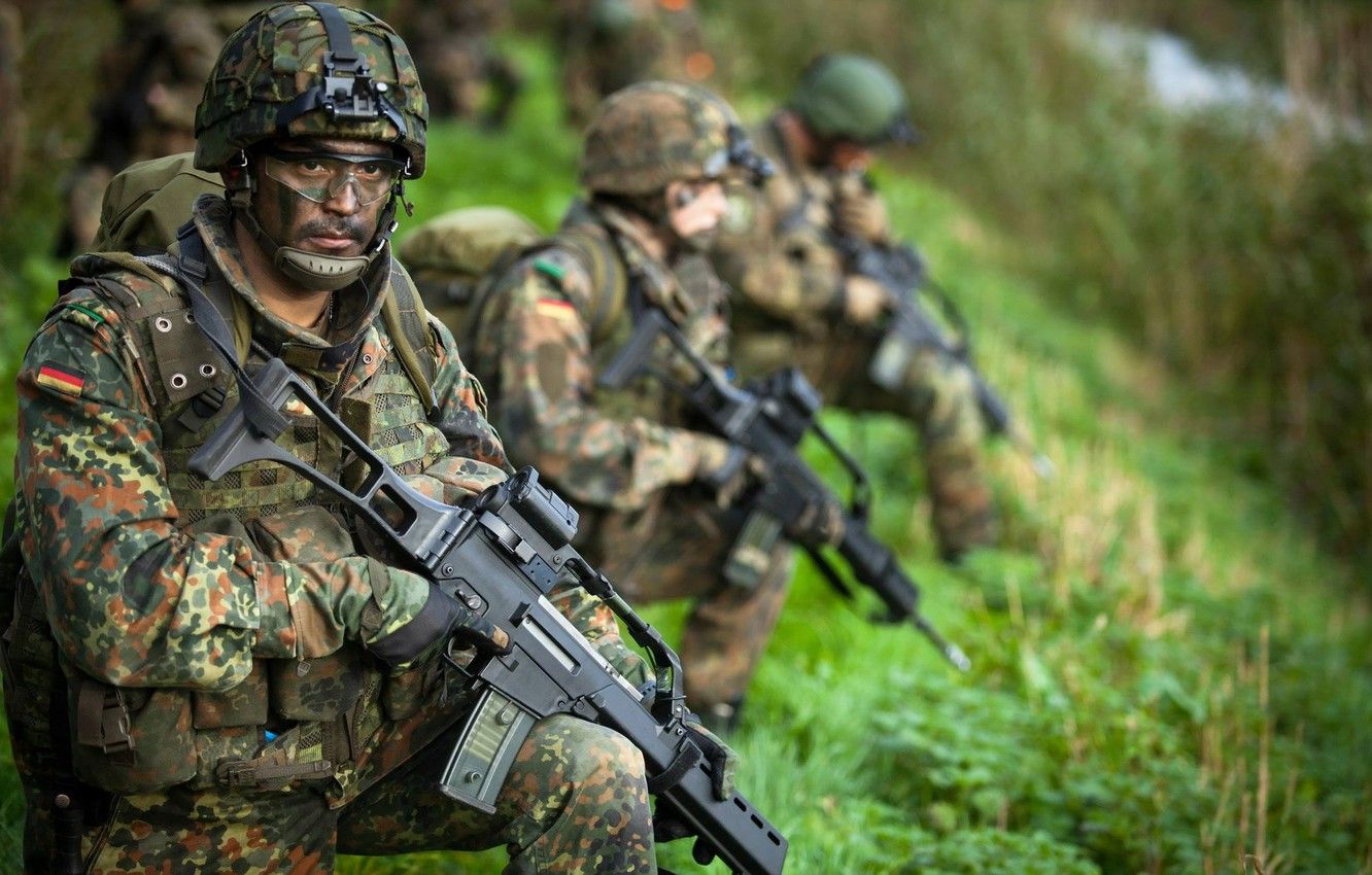 1332x850 Free download Wallpaper weapons soldiers German Army Paratrooper image for [1332x850] for your Desktop, Mobile & Tablet. Explore Paratrooper Wallpaper. Paratrooper Wallpaper Image