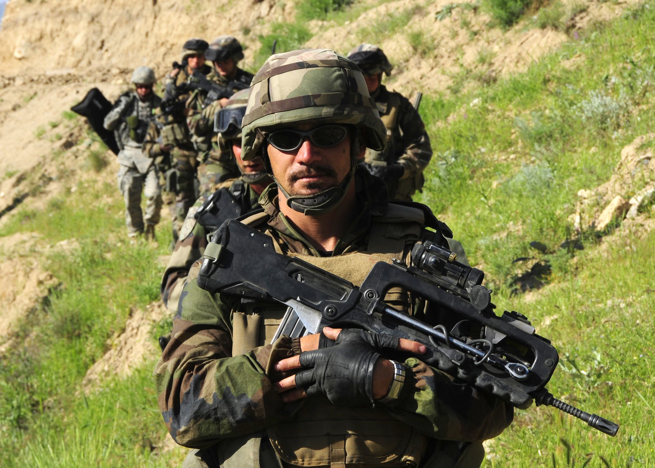 2100x1500 Army ISAF Wallpaper