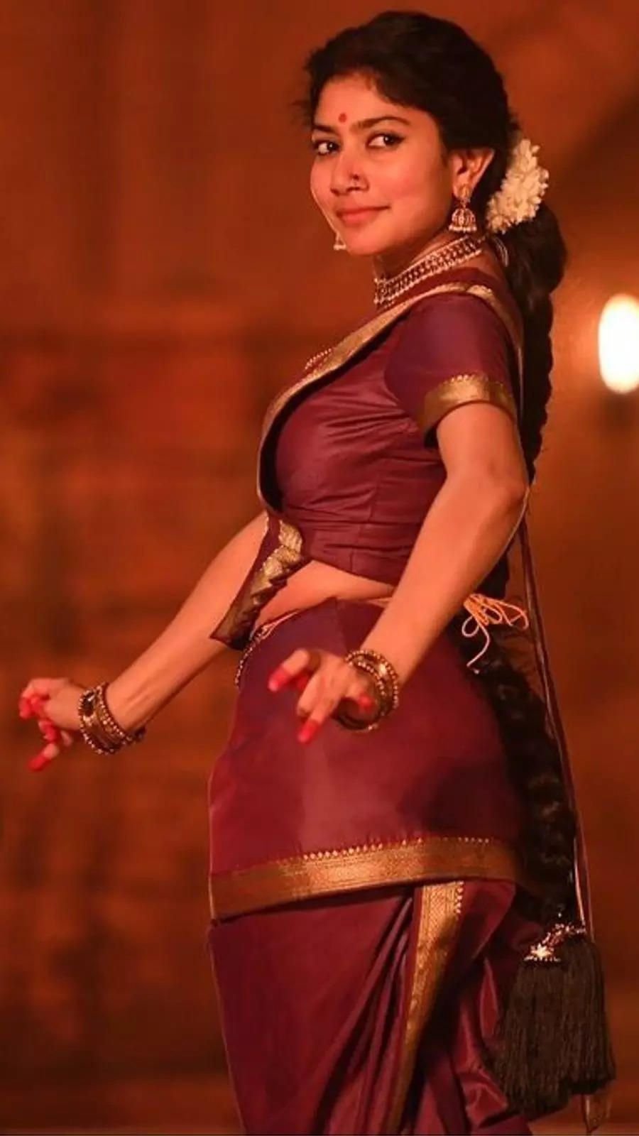 900x1600 Sai Pallavi Shyam Singha Roy Photo: 10 unseen stunning pics of Sai Pallavi from Shyam Singha Roy. Times of India