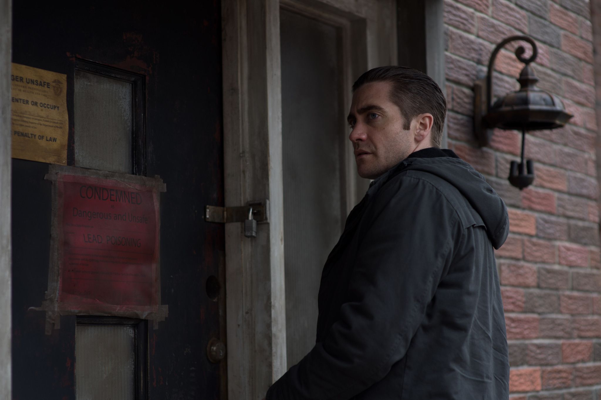 2048x1363 Prisoners (2013)