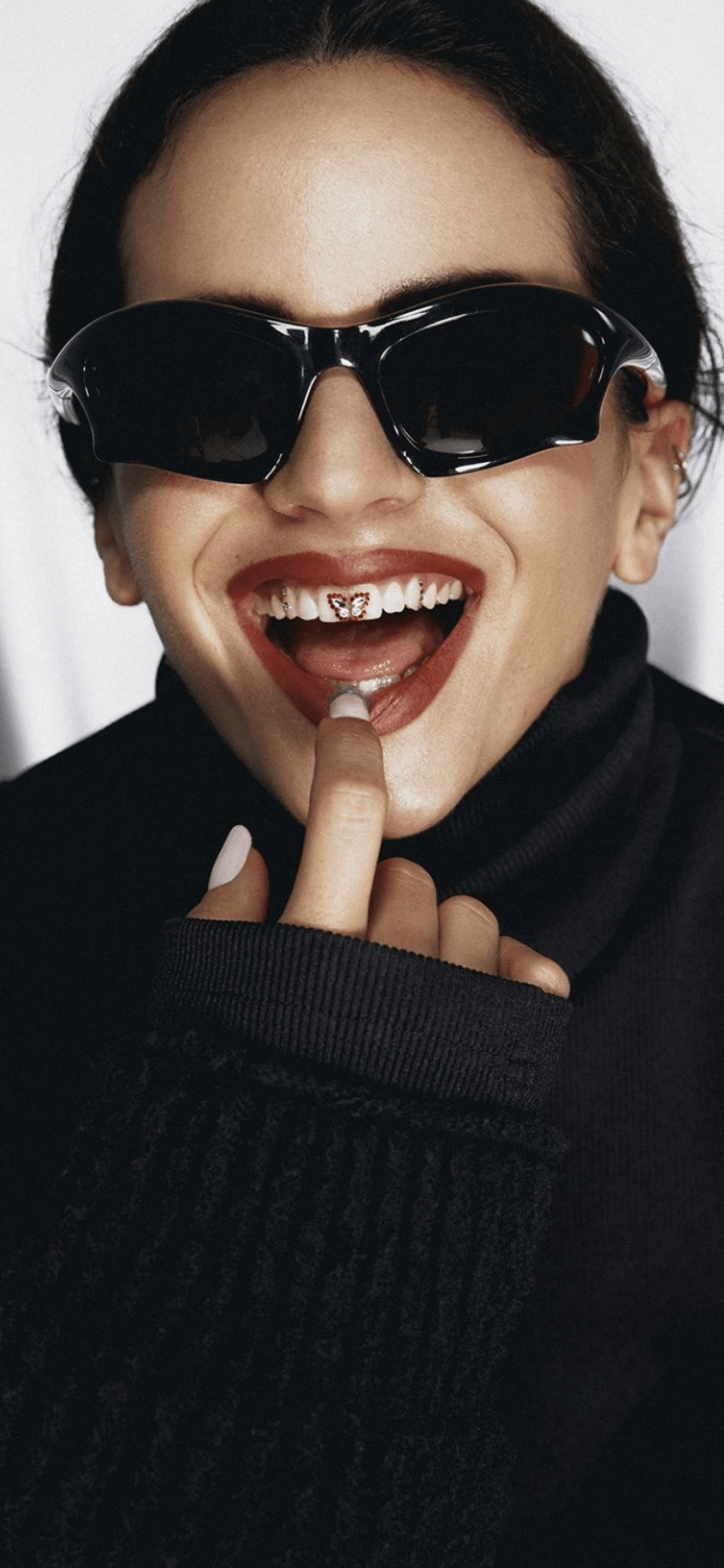 828x1792 FCKWALLPAPERS