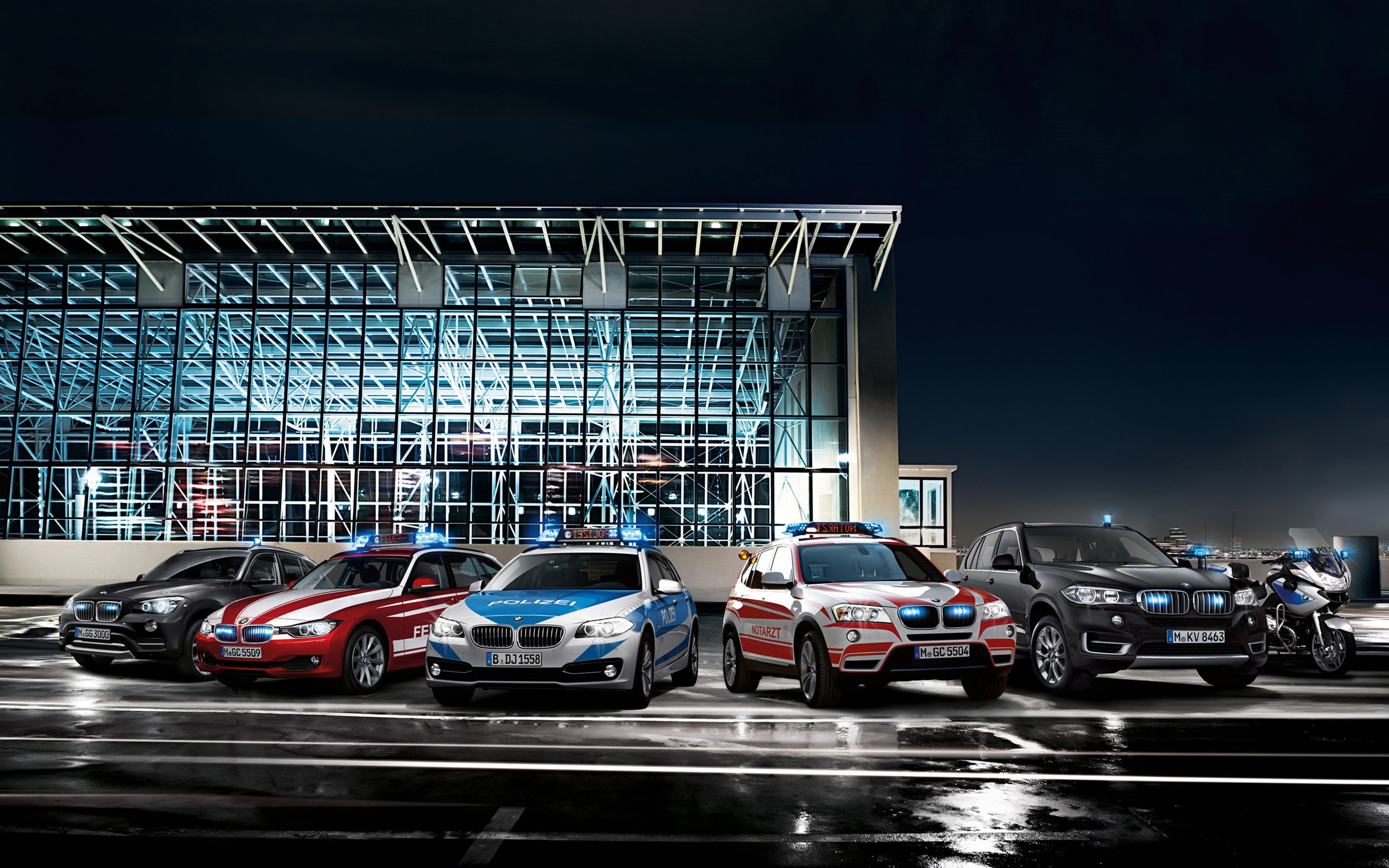4000x2500 BMW X5 XDrive30d Paramedic Car Police Fire Germany 4000x2500 Wallpaperx2500