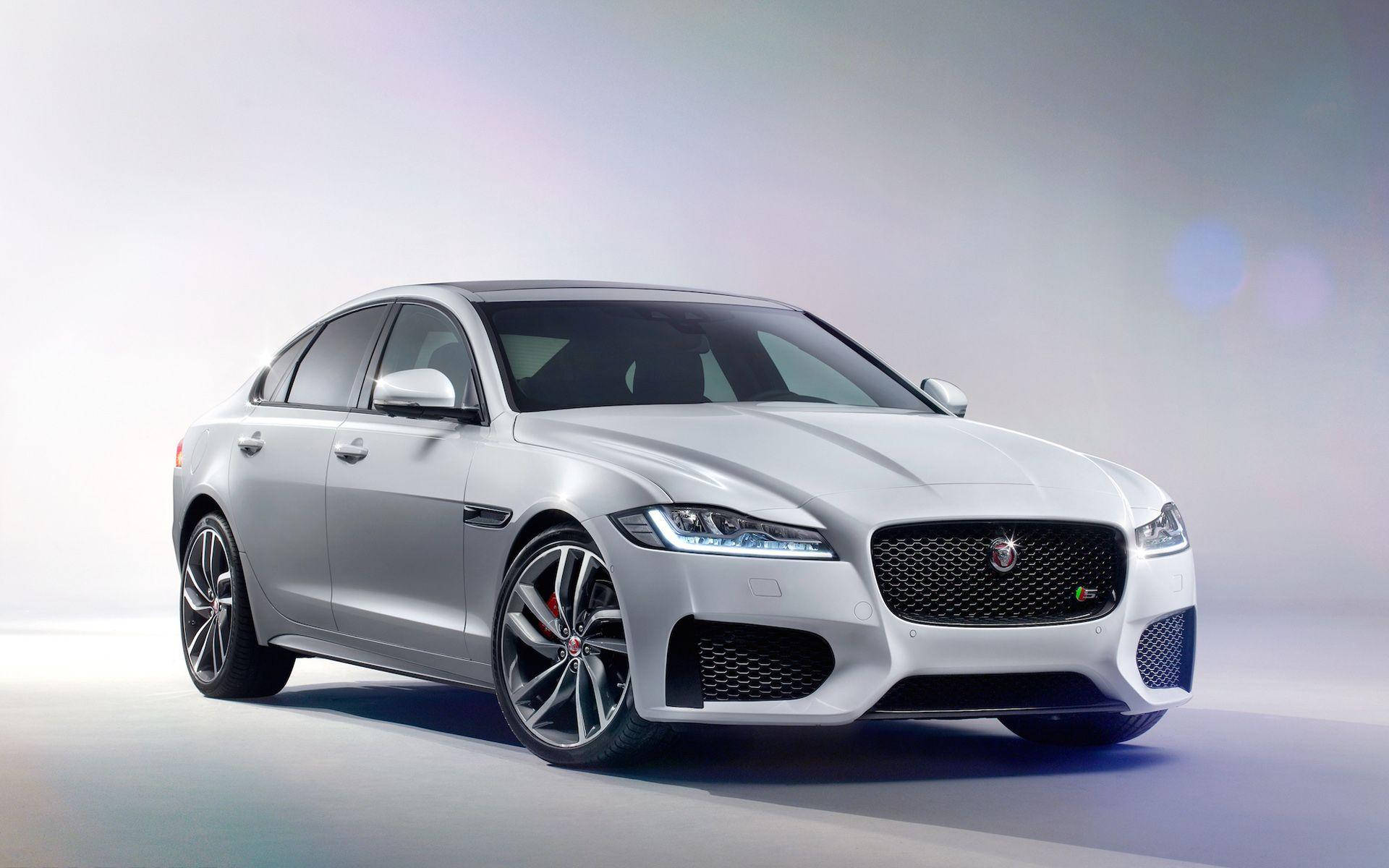 1920x1200 Jaguar Car Wallpaper